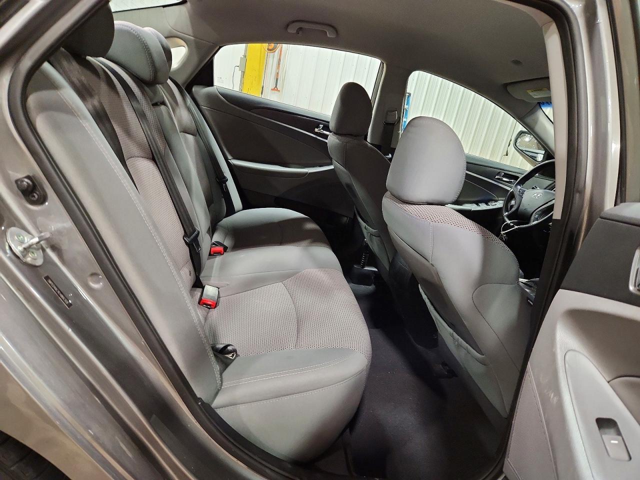 2014 Hyundai Sonata Gls Gray vin: 5NPEB4AC4EH866309