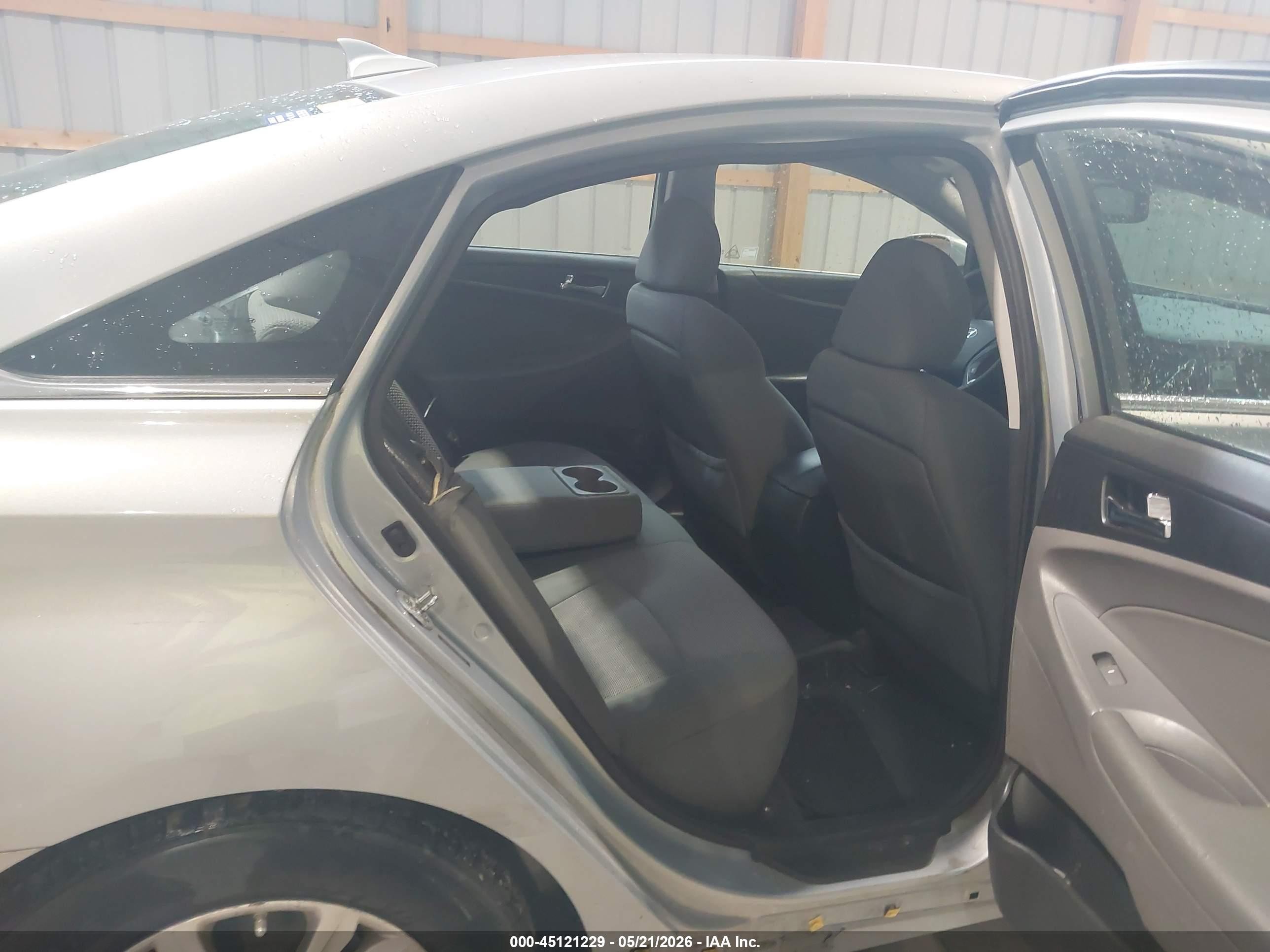 2014 Hyundai Sonata Gls Silver vin: 5NPEB4AC4EH869078