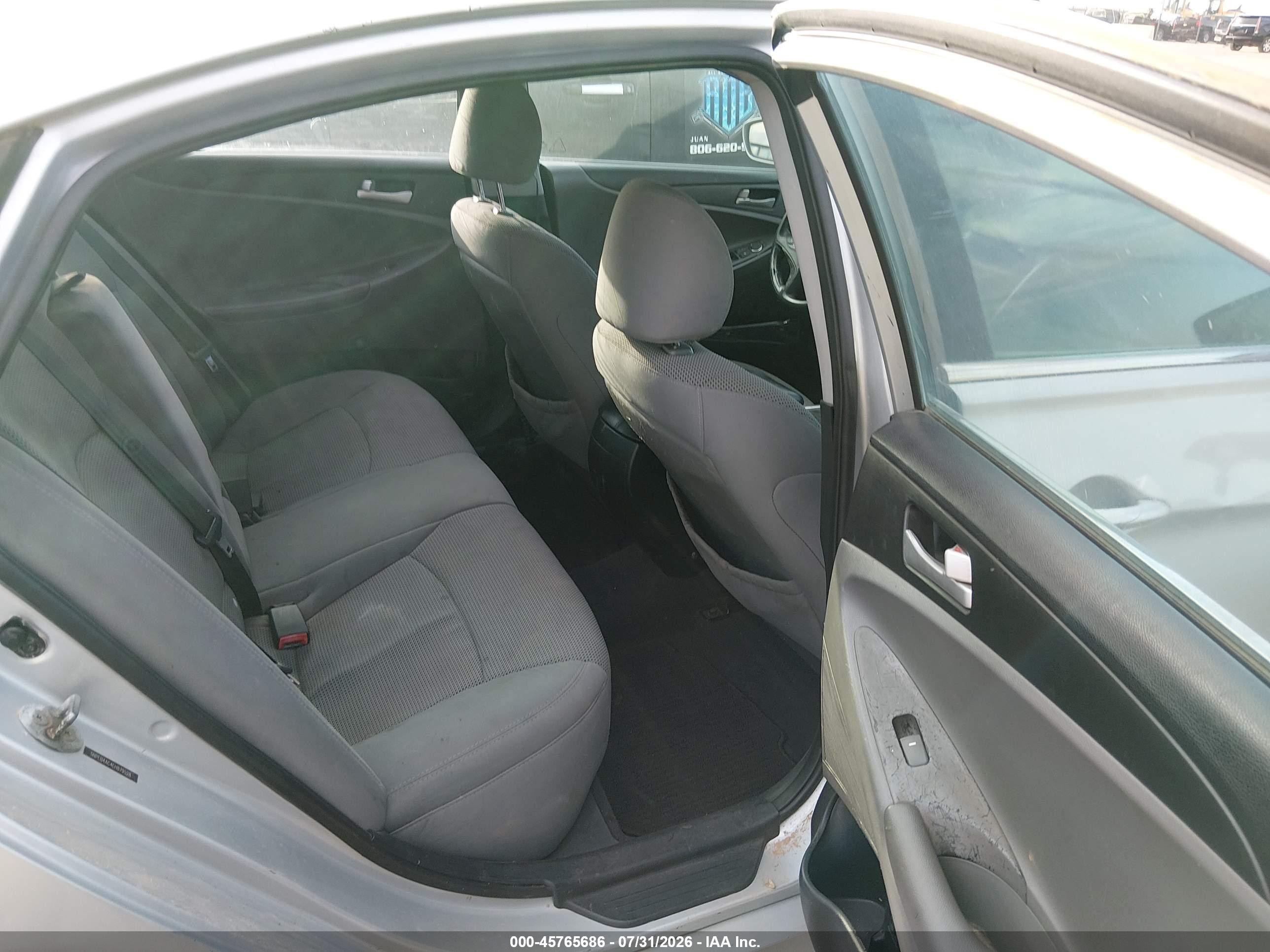 2014 Hyundai Sonata Gls Silver vin: 5NPEB4AC4EH879528