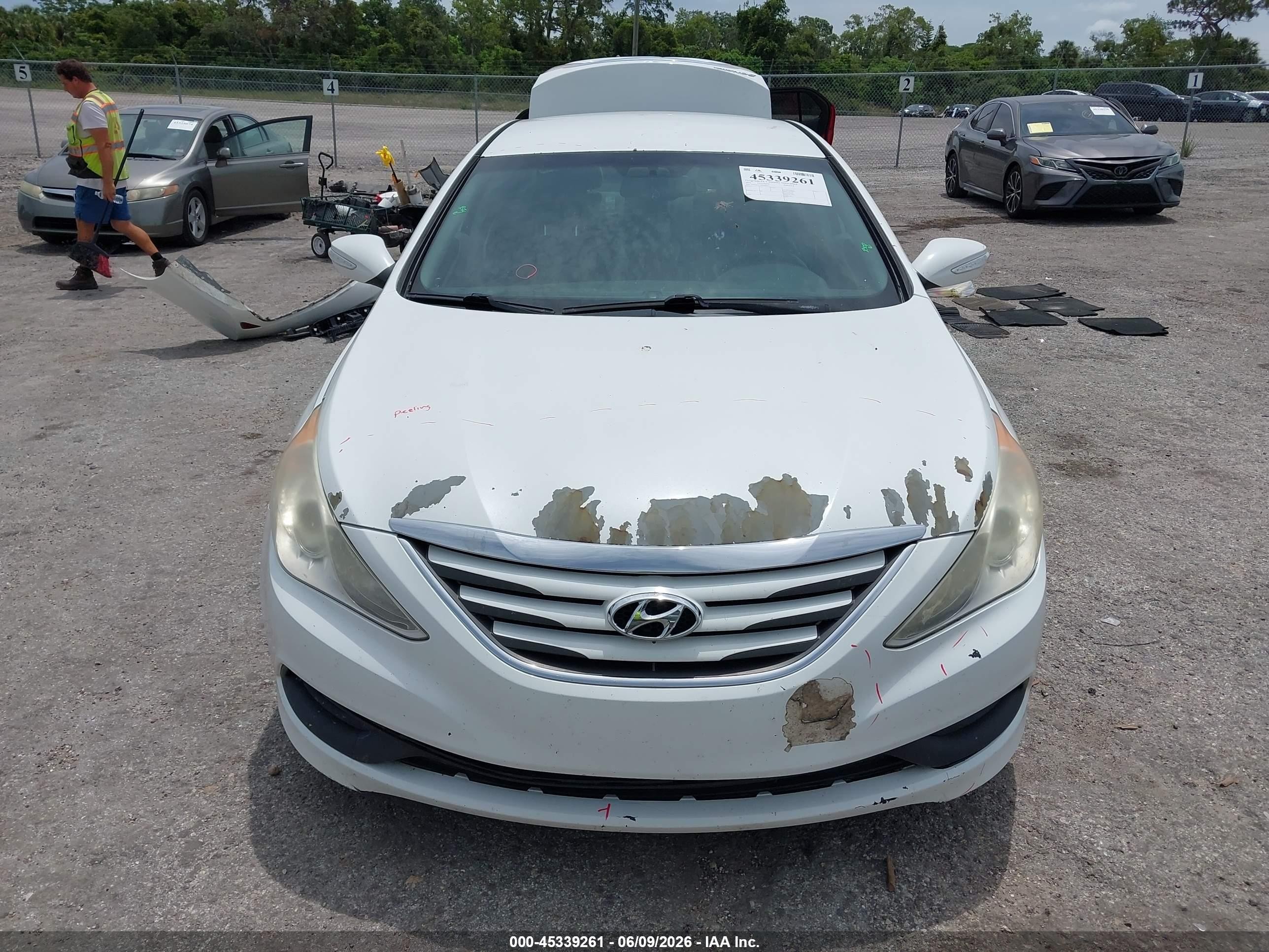 2014 Hyundai Sonata Gls Белый vin: 5NPEB4AC4EH902211