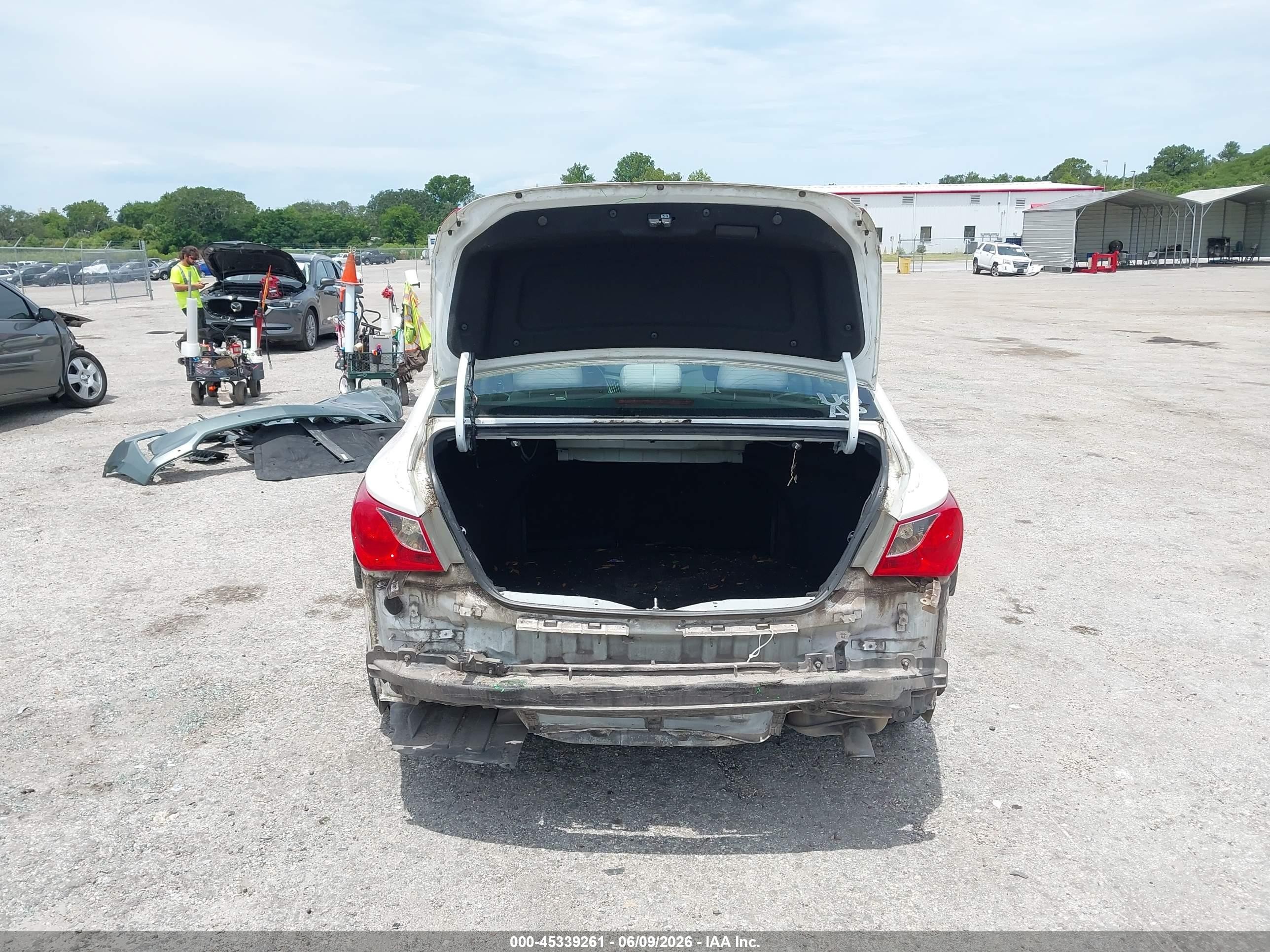 2014 Hyundai Sonata Gls Белый vin: 5NPEB4AC4EH902211