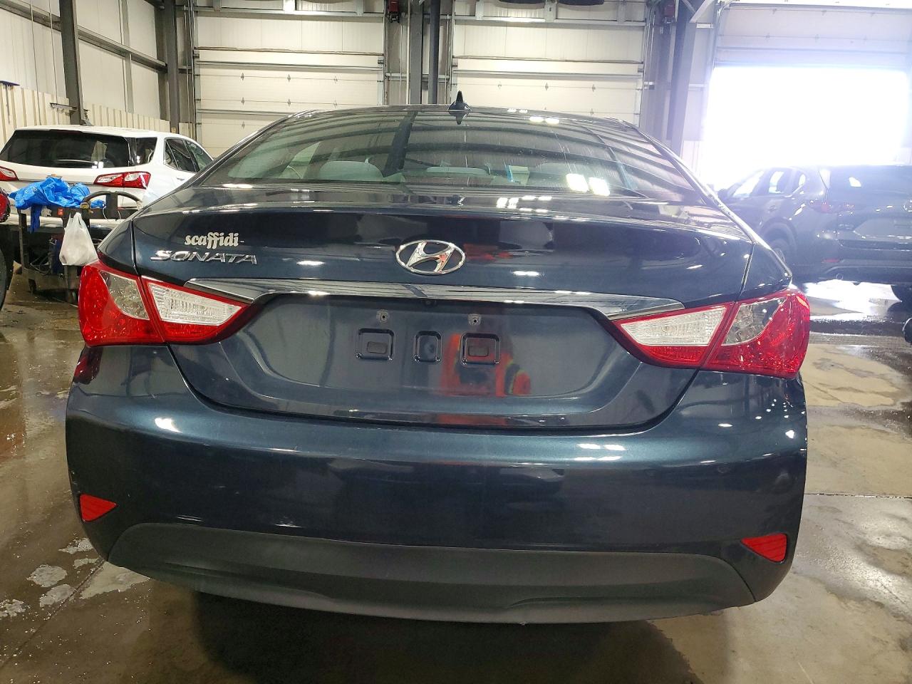 2014 Hyundai Sonata Gls Blue vin: 5NPEB4AC4EH921017