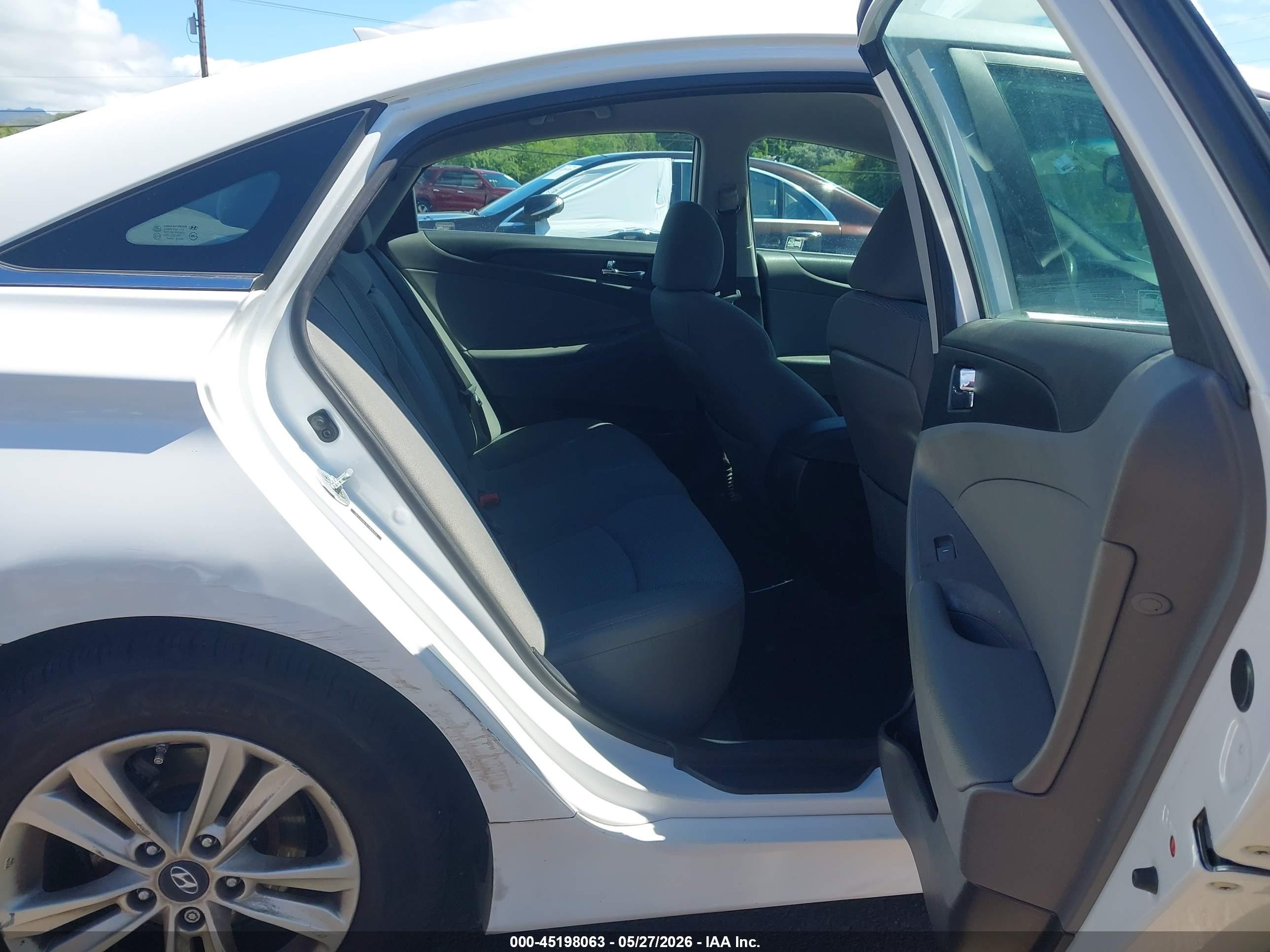 2014 Hyundai Sonata Gls White vin: 5NPEB4AC4EH926055