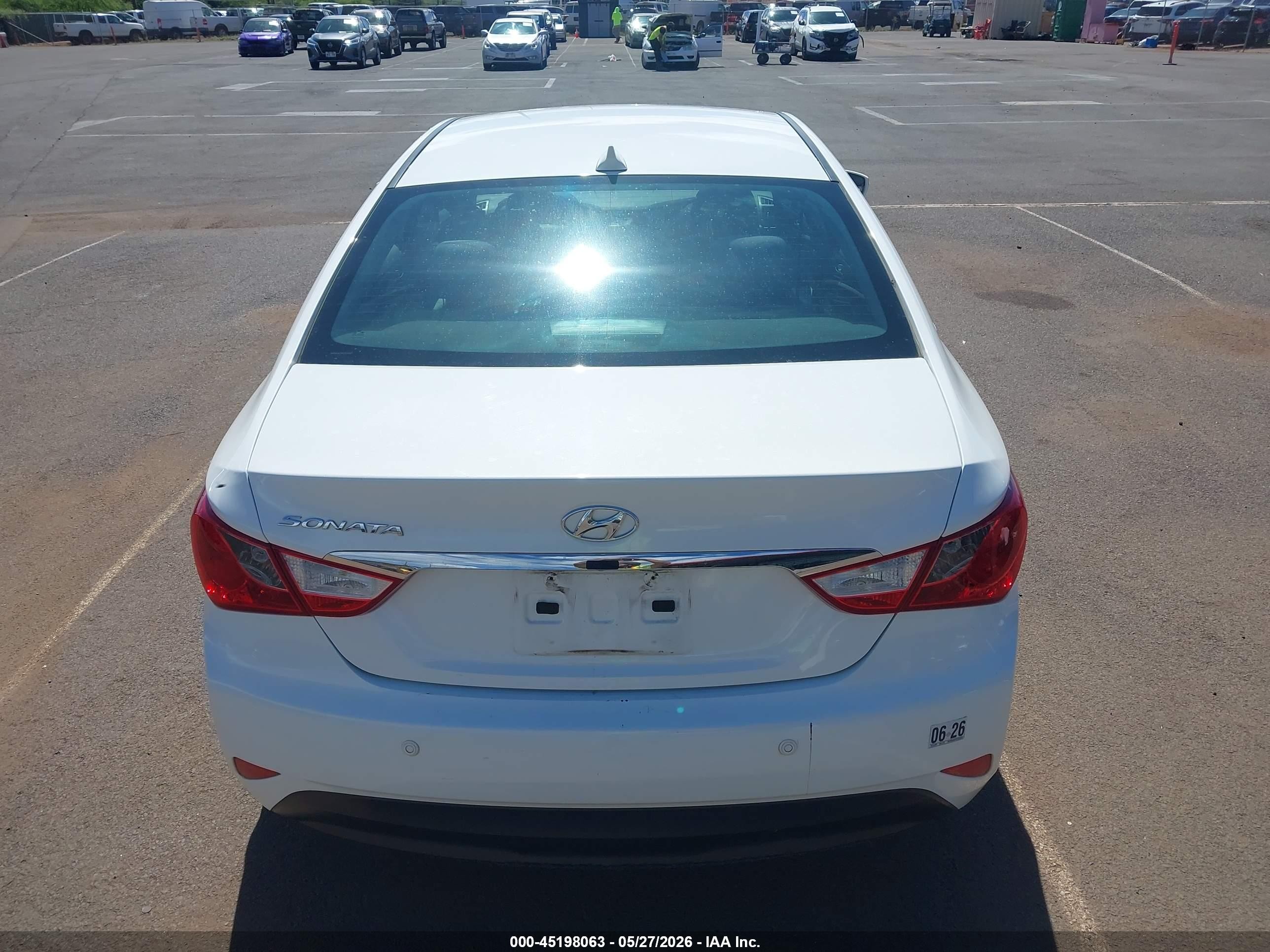 2014 Hyundai Sonata Gls White vin: 5NPEB4AC4EH926055