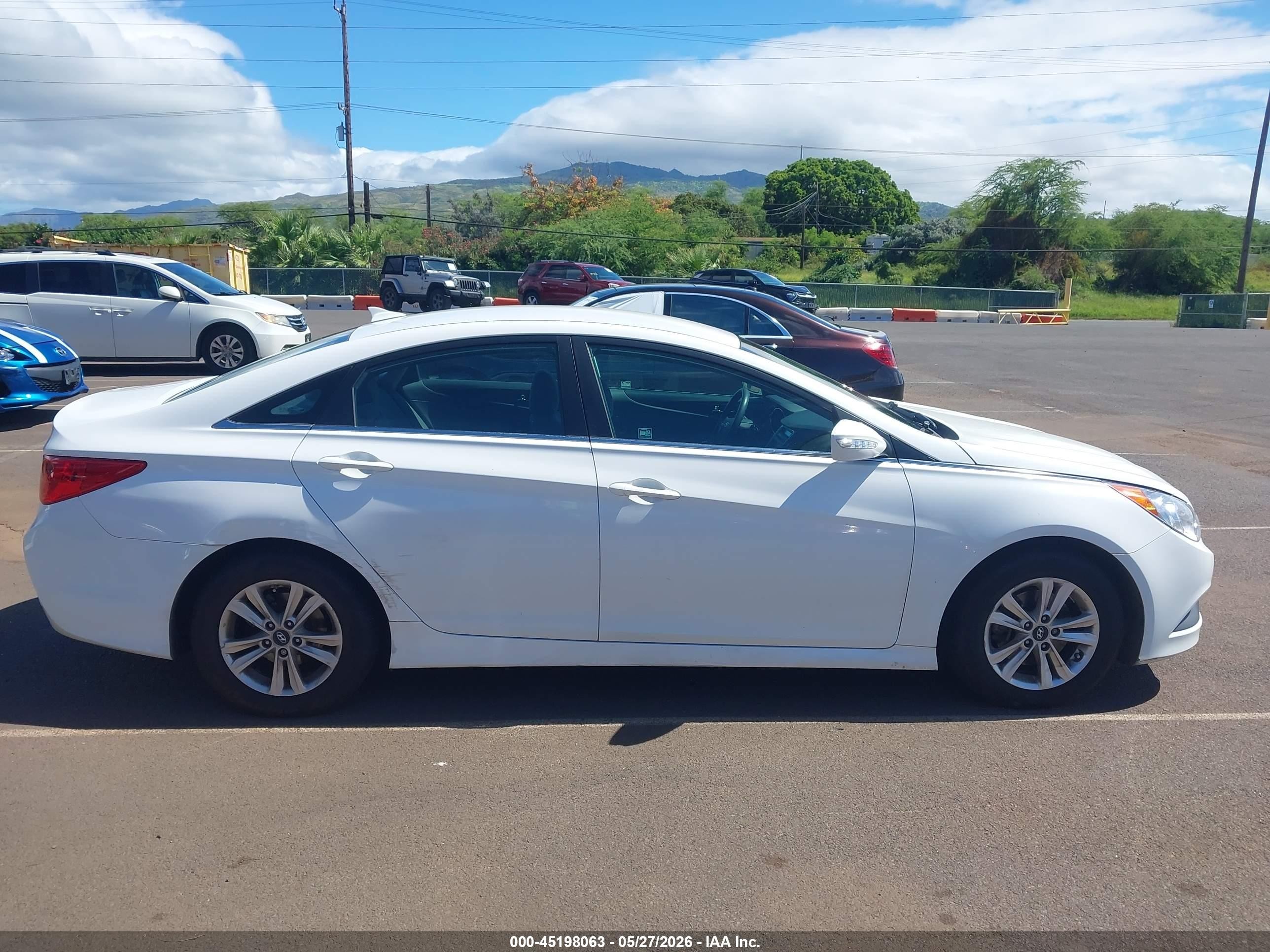 2014 Hyundai Sonata Gls White vin: 5NPEB4AC4EH926055