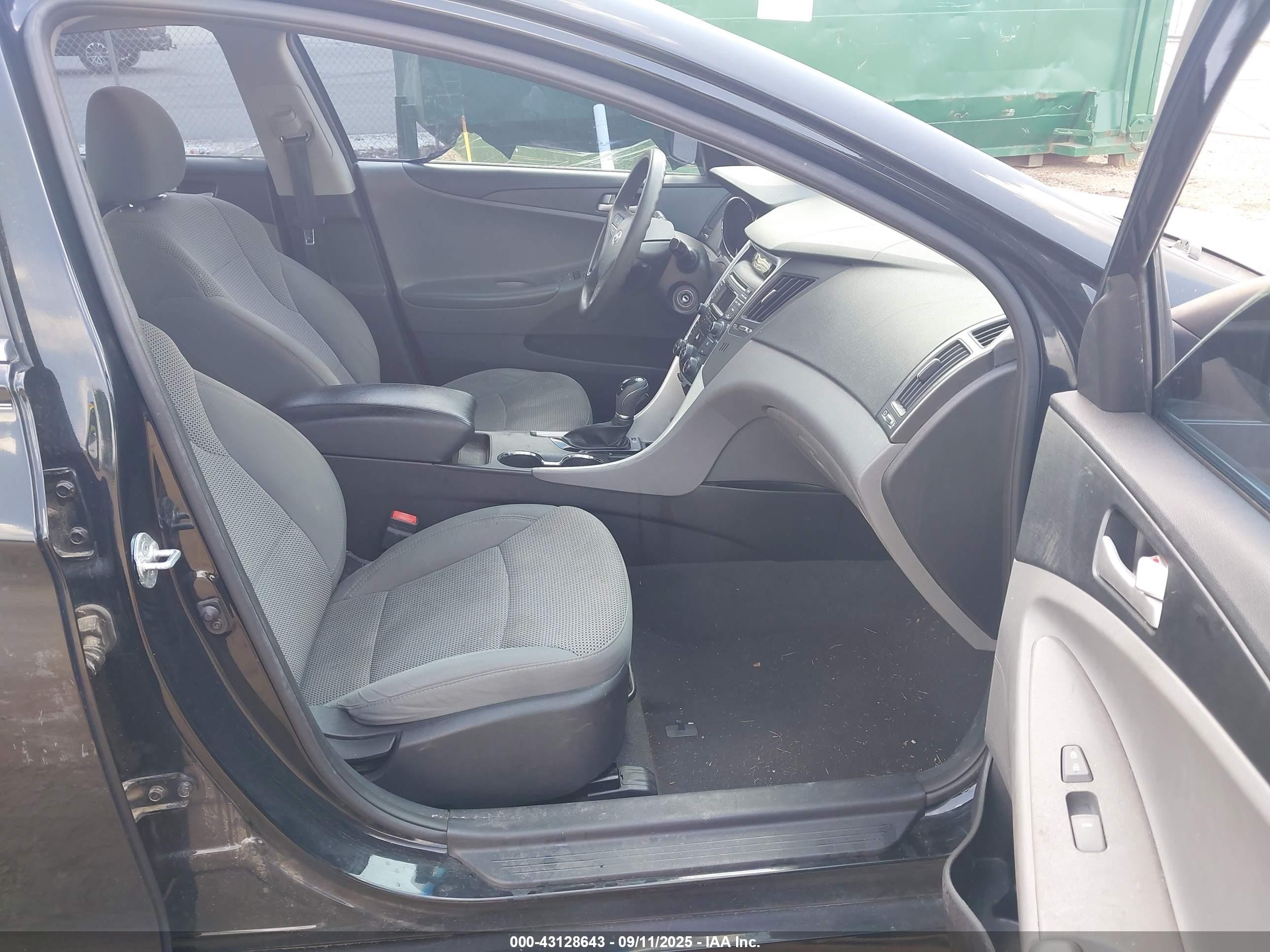 2014 Hyundai Sonata Gls Black vin: 5NPEB4AC4EH940103
