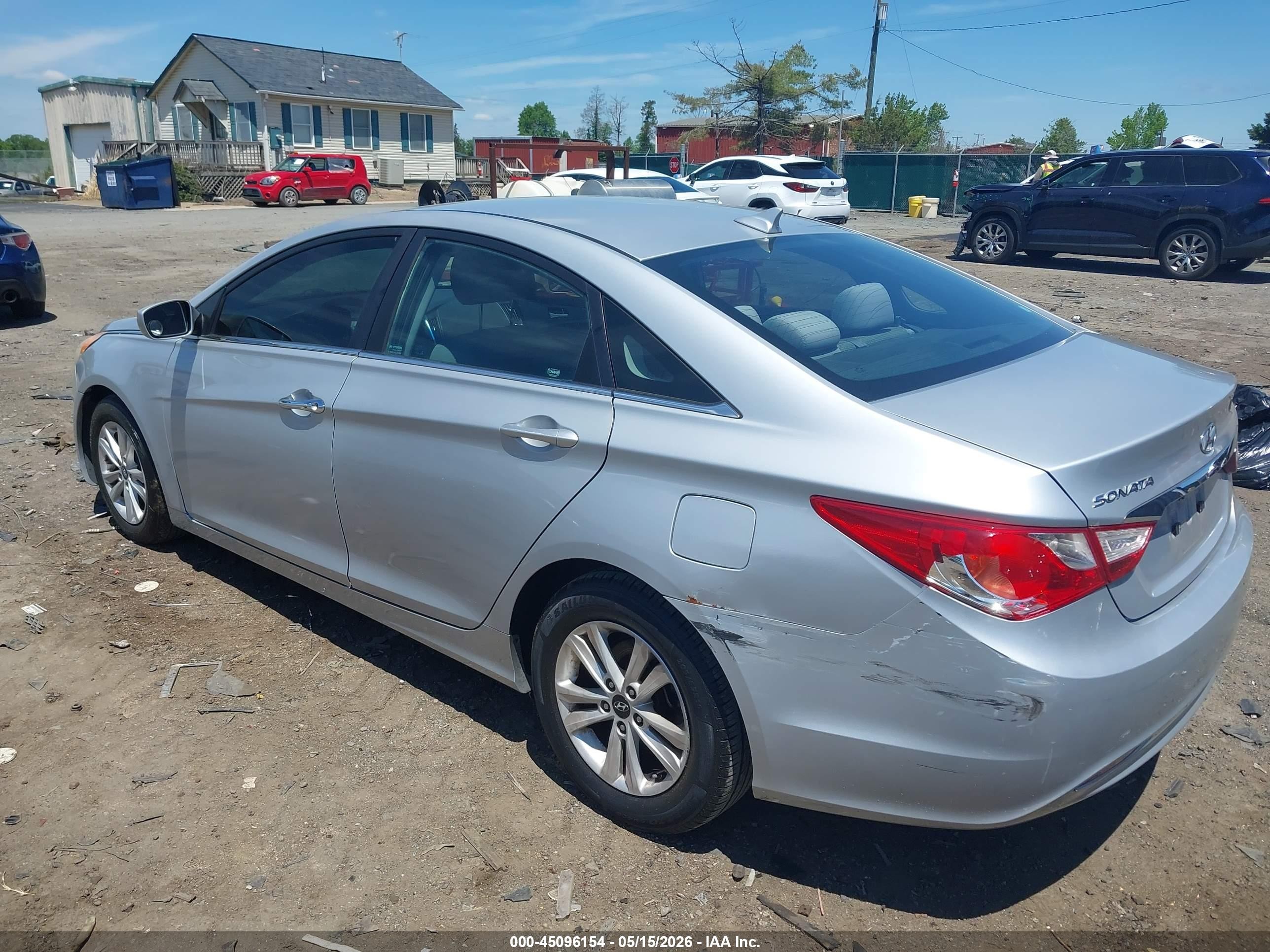 2011 Hyundai Sonata Gls Silver vin: 5NPEB4AC5BH118180