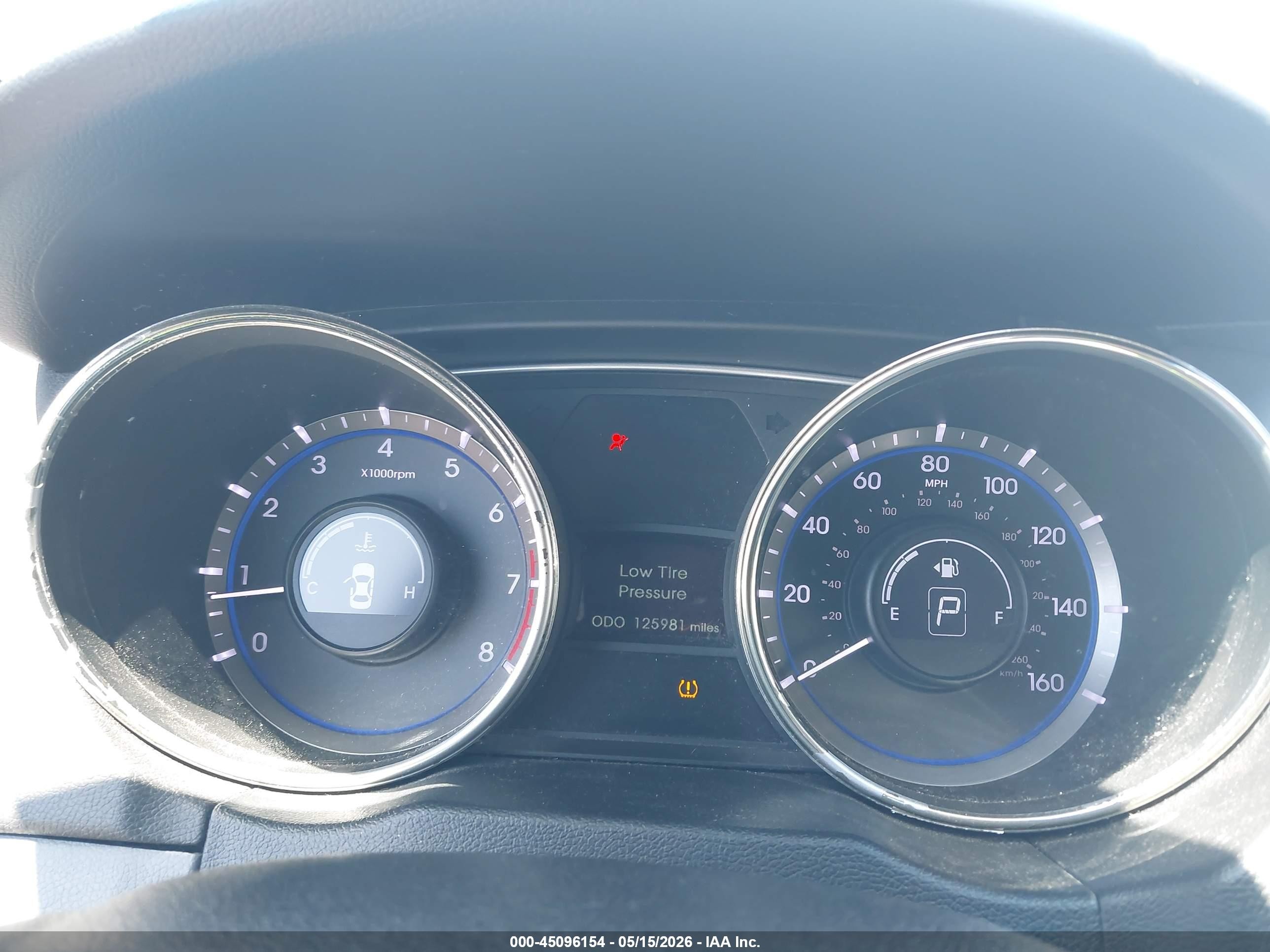 2011 Hyundai Sonata Gls Silver vin: 5NPEB4AC5BH118180
