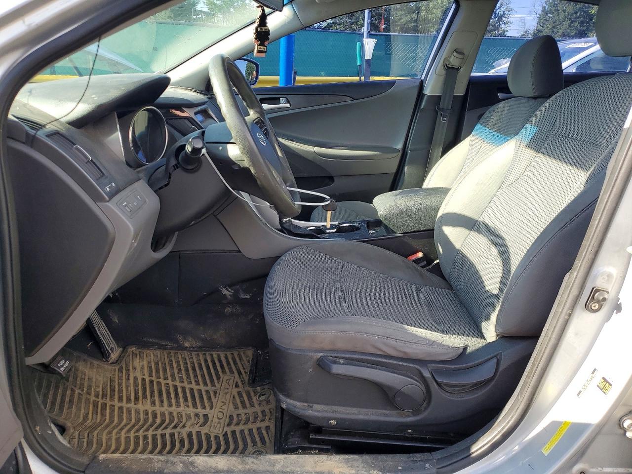 2011 Hyundai Sonata Gls Silver vin: 5NPEB4AC5BH155391