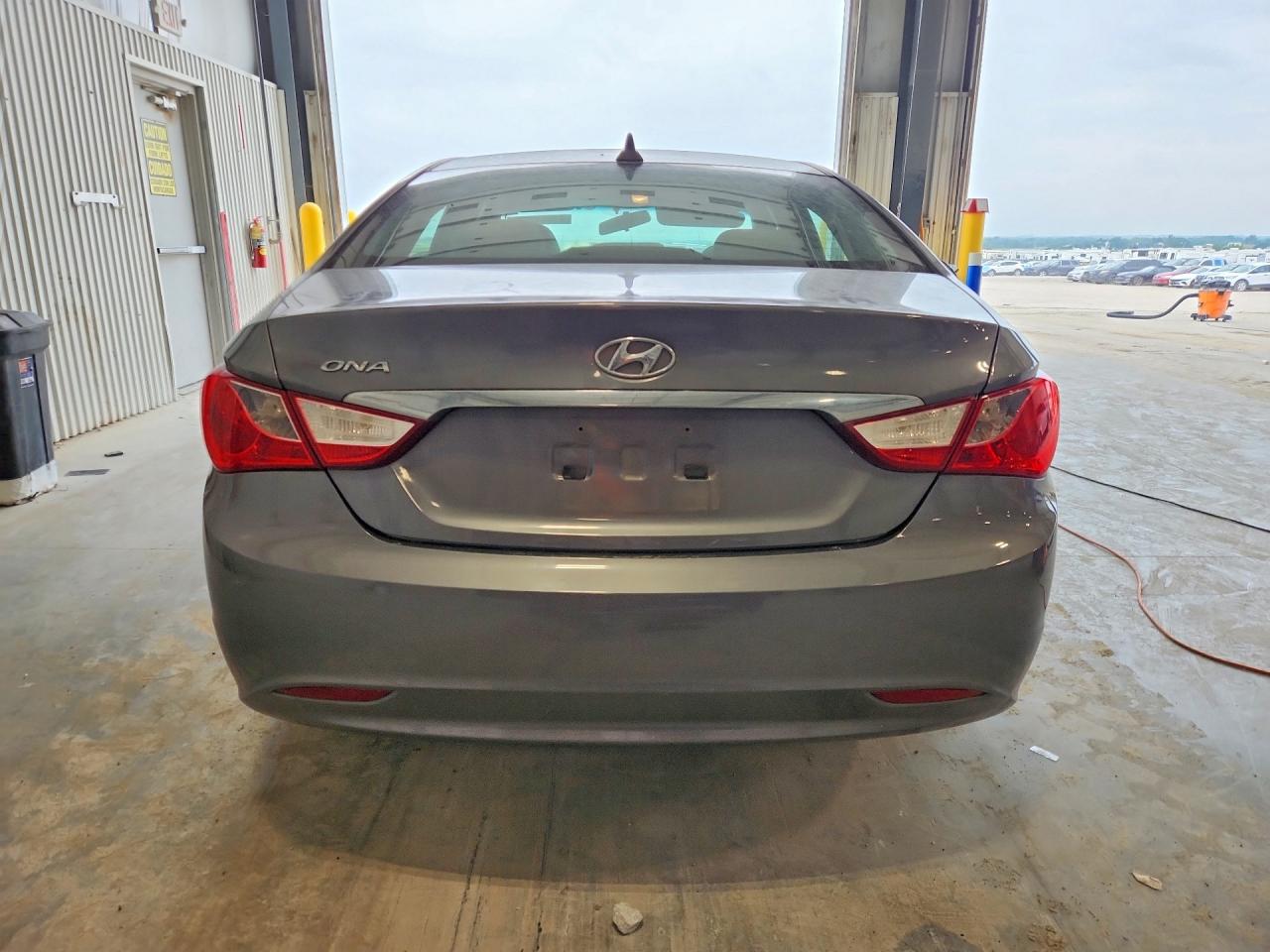 2011 Hyundai Sonata Gls Gray vin: 5NPEB4AC5BH184695