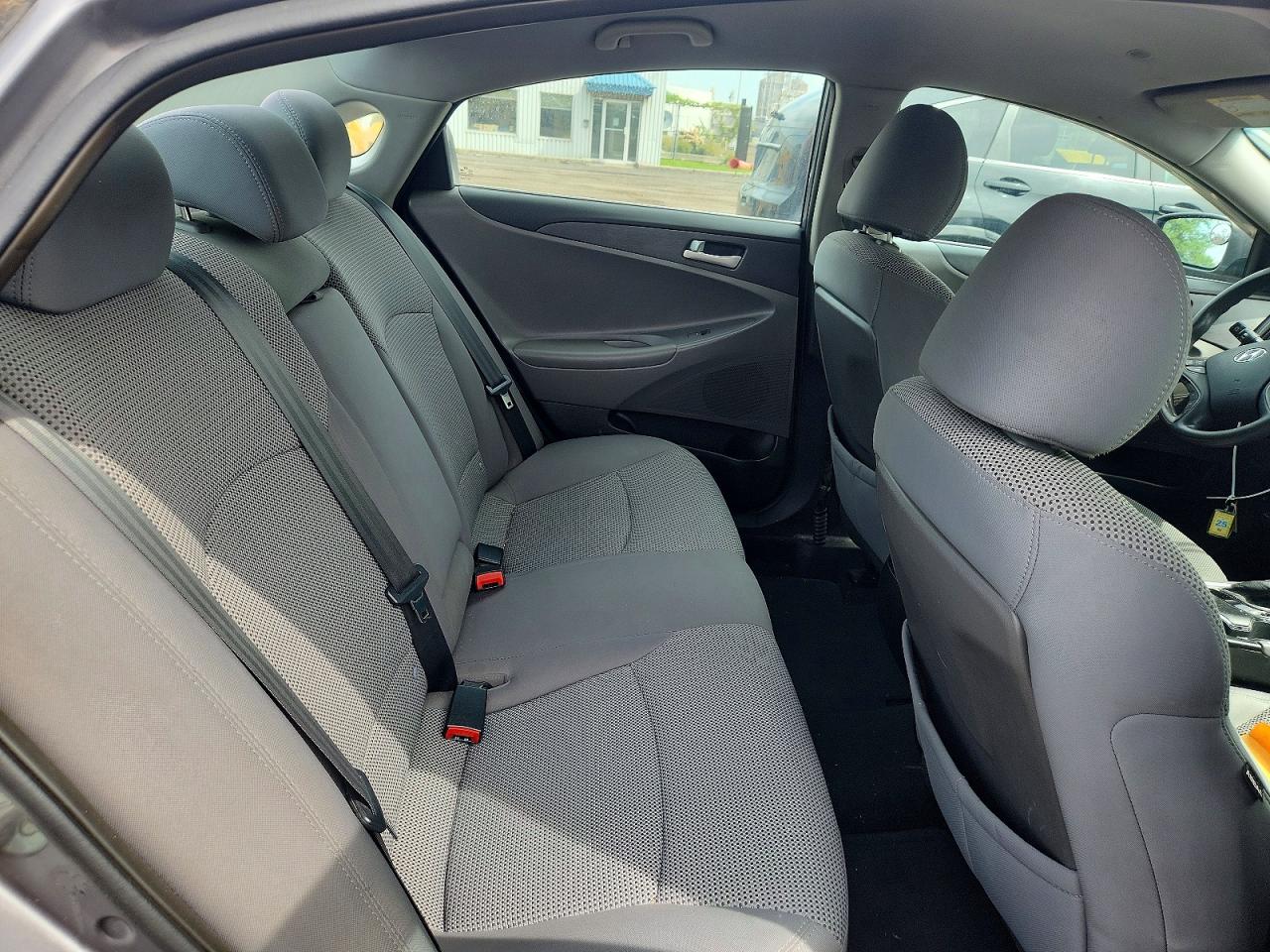 2011 Hyundai Sonata Gls Gray vin: 5NPEB4AC5BH195020