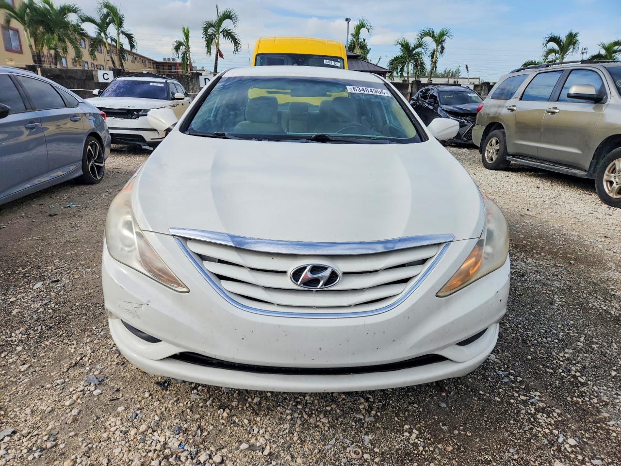 2011 Hyundai Sonata White vin: 5NPEB4AC5BH223950