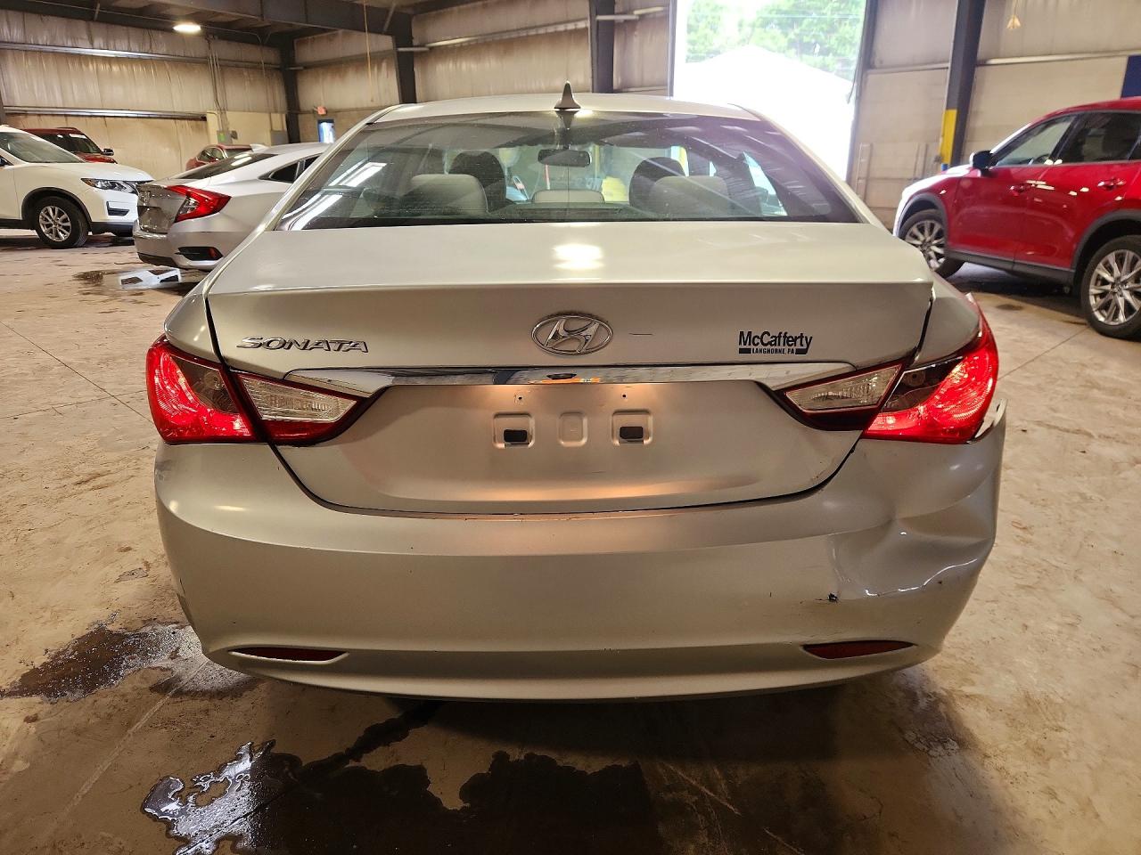 2011 Hyundai Sonata Gls Silver vin: 5NPEB4AC5BH230929