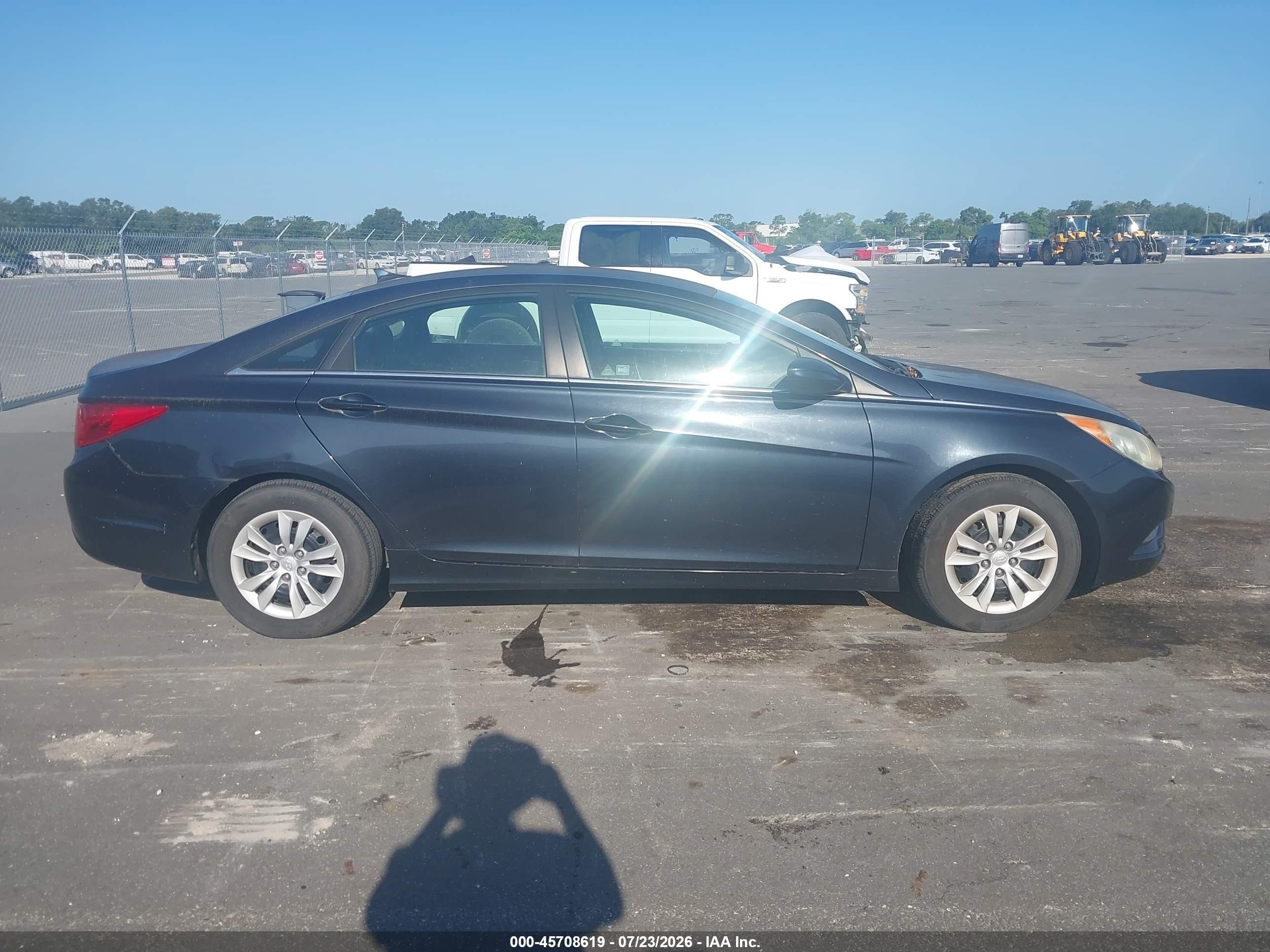 2011 Hyundai Sonata Gls Navy vin: 5NPEB4AC5BH262456
