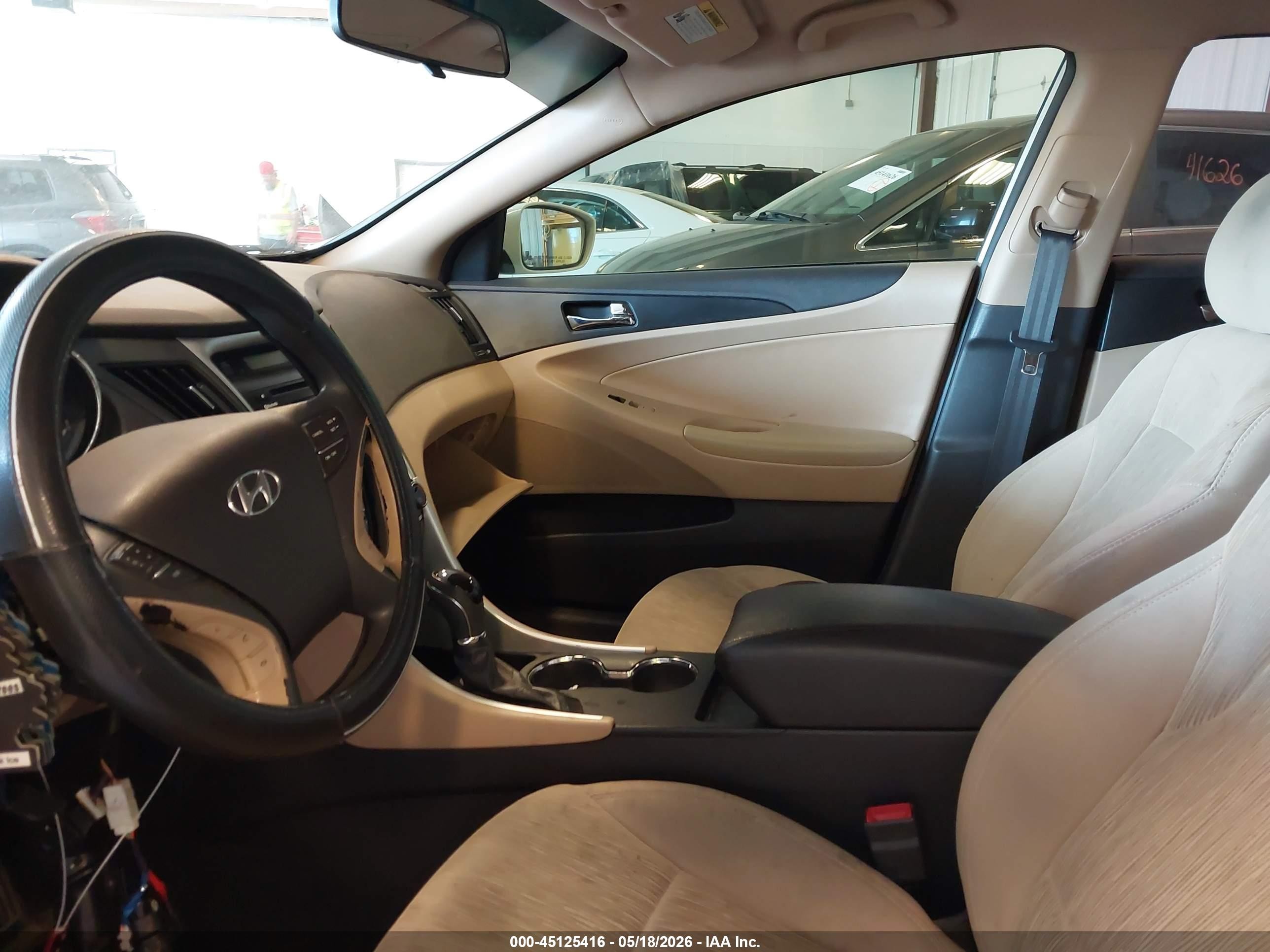 2011 Hyundai Sonata Gls White vin: 5NPEB4AC5BH301370