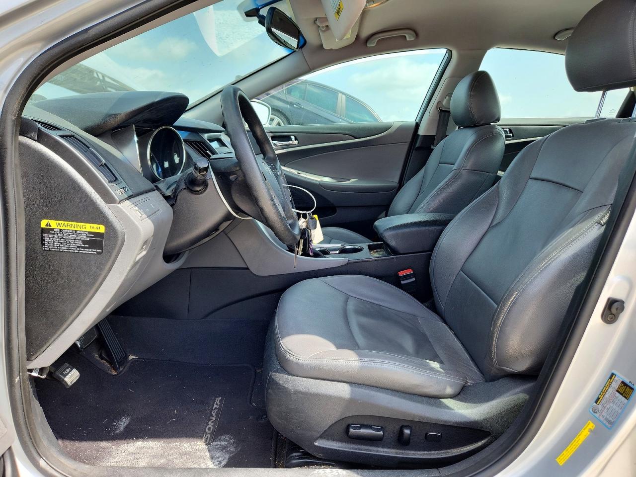2012 Hyundai Sonata Gls Silver vin: 5NPEB4AC5CH365376