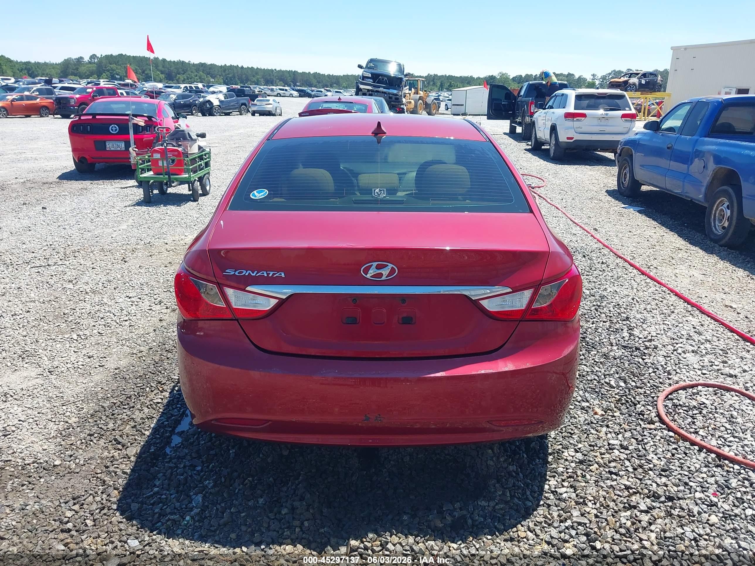 2012 Hyundai Sonata Gls Red vin: 5NPEB4AC5CH378418