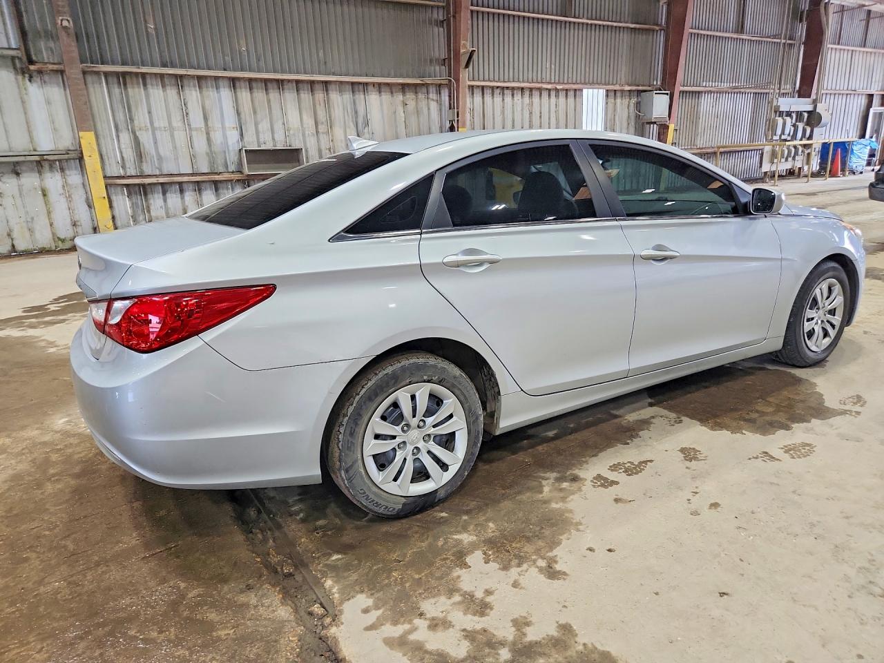 2012 Hyundai Sonata Gls Silver vin: 5NPEB4AC5CH401583