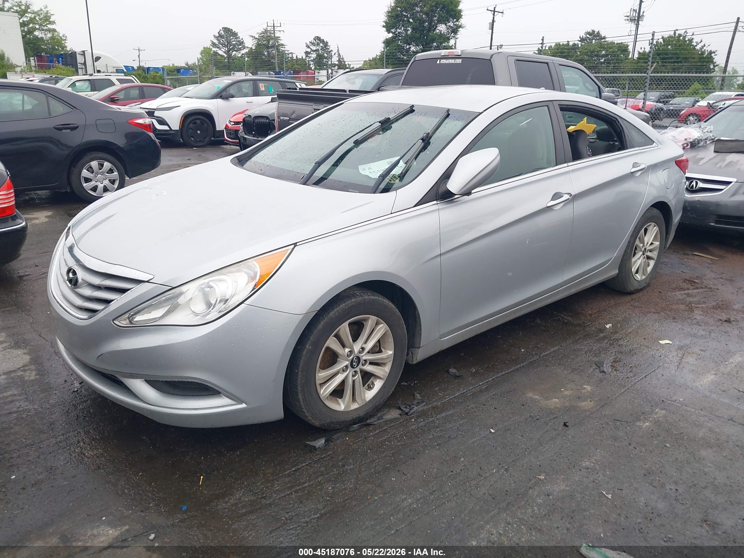 2012 Hyundai Sonata Gls Silver vin: 5NPEB4AC5CH406105