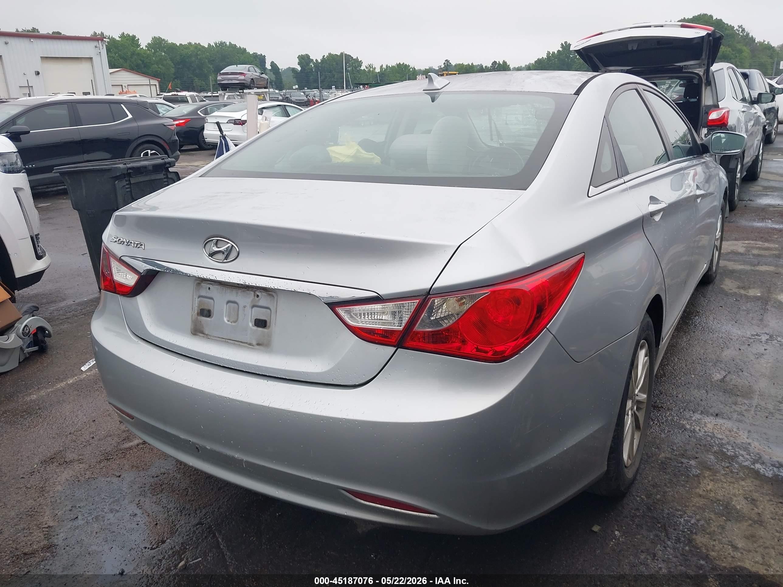 2012 Hyundai Sonata Gls Silver vin: 5NPEB4AC5CH406105