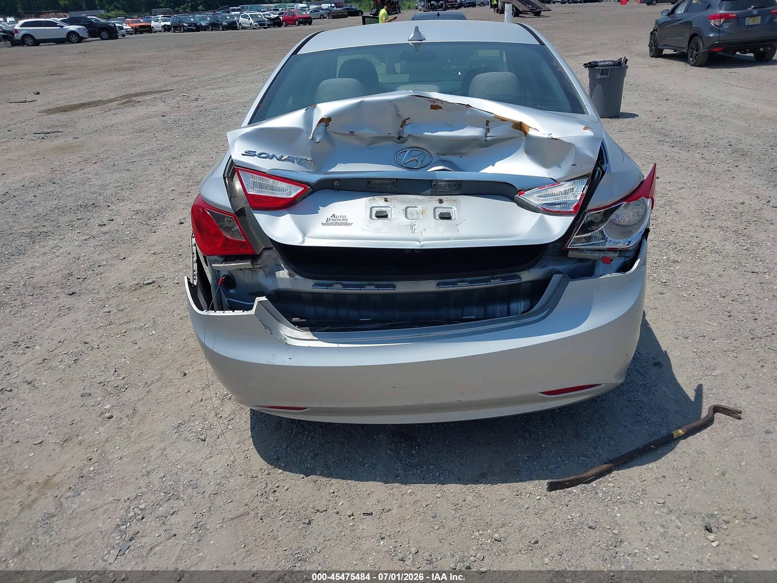 2012 Hyundai Sonata Gls Silver vin: 5NPEB4AC5CH408968