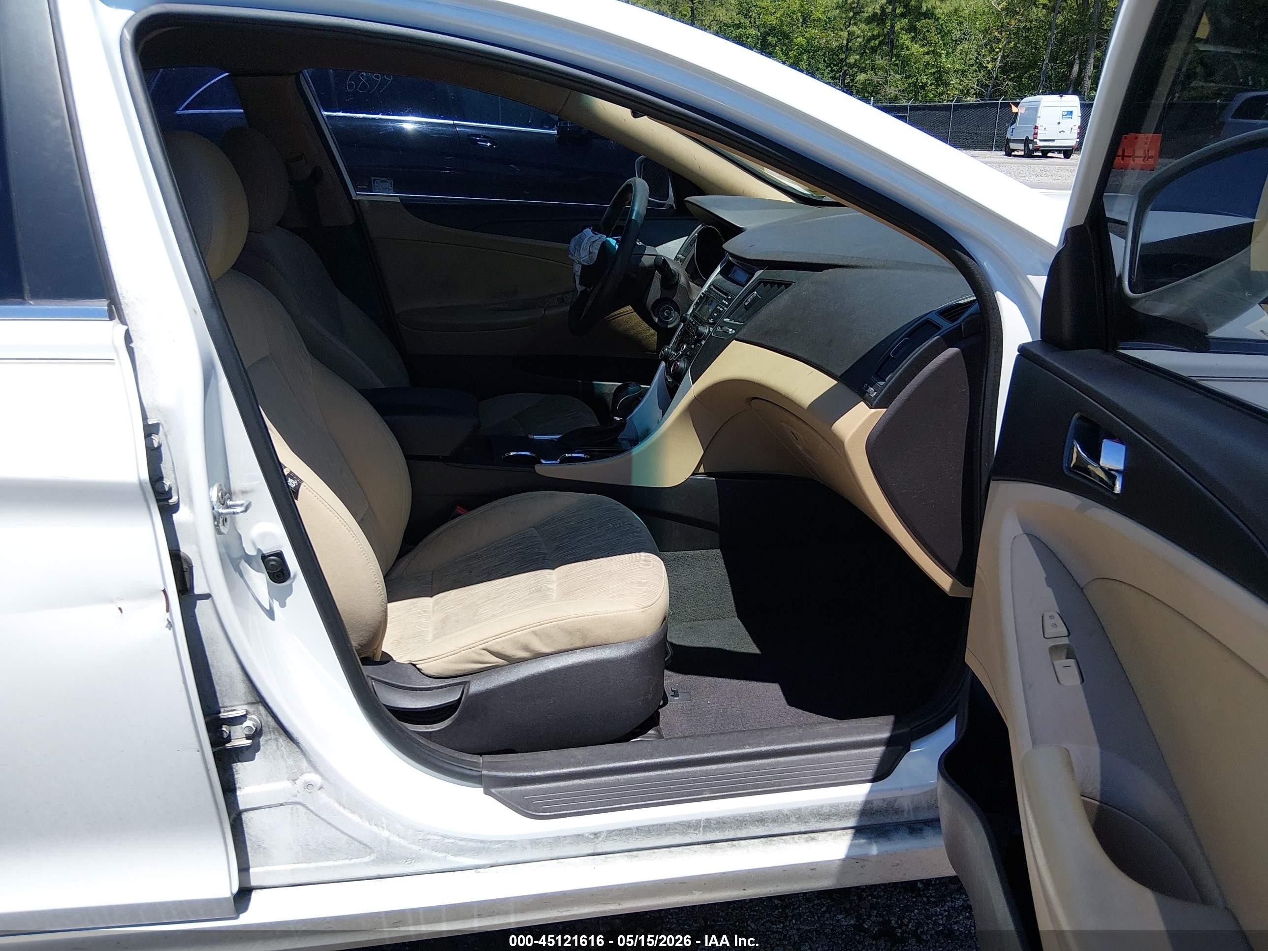 2012 Hyundai Sonata Gls White vin: 5NPEB4AC5CH470659