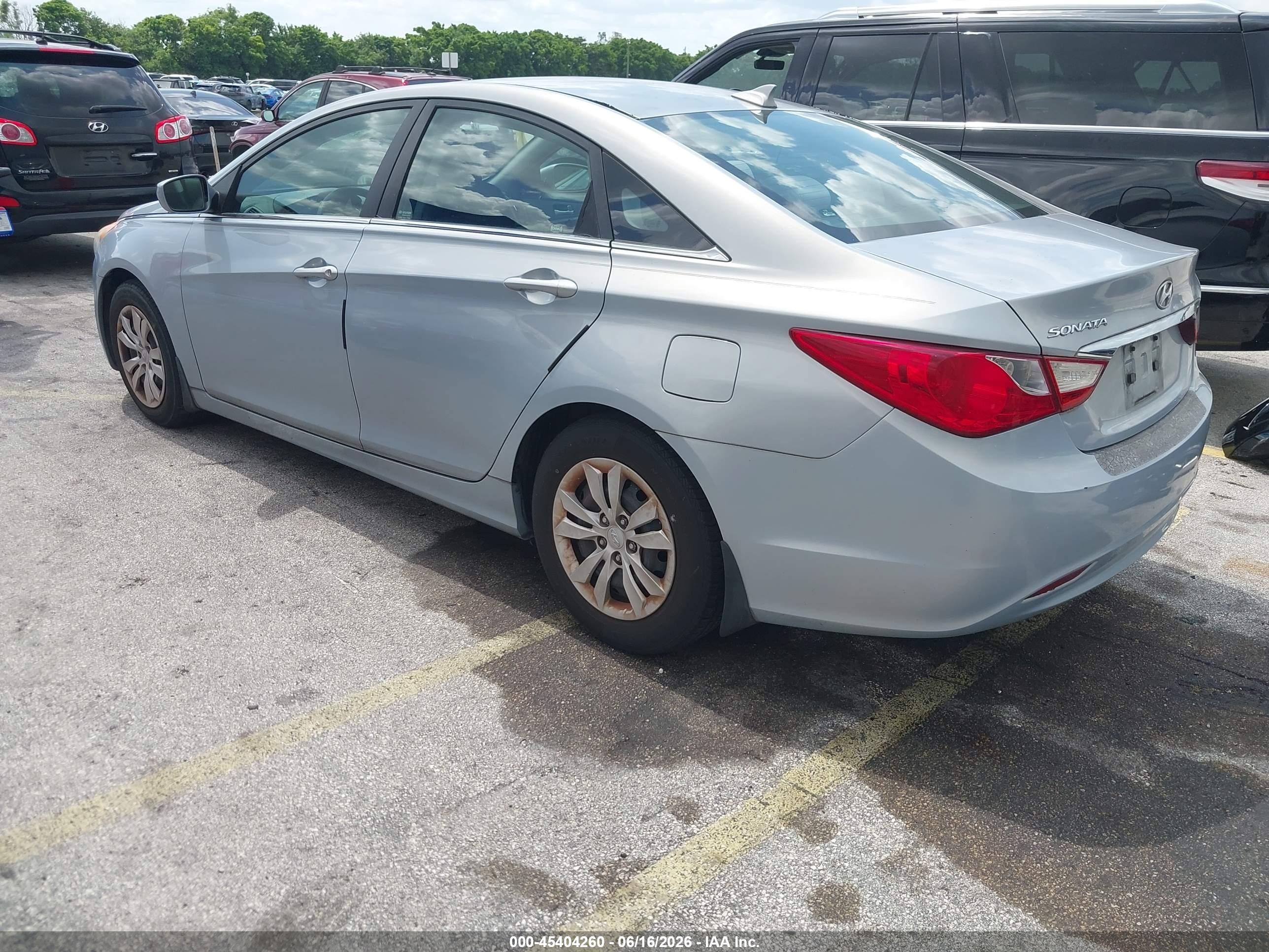 2013 Hyundai Sonata Gls Silver vin: 5NPEB4AC5DH521630