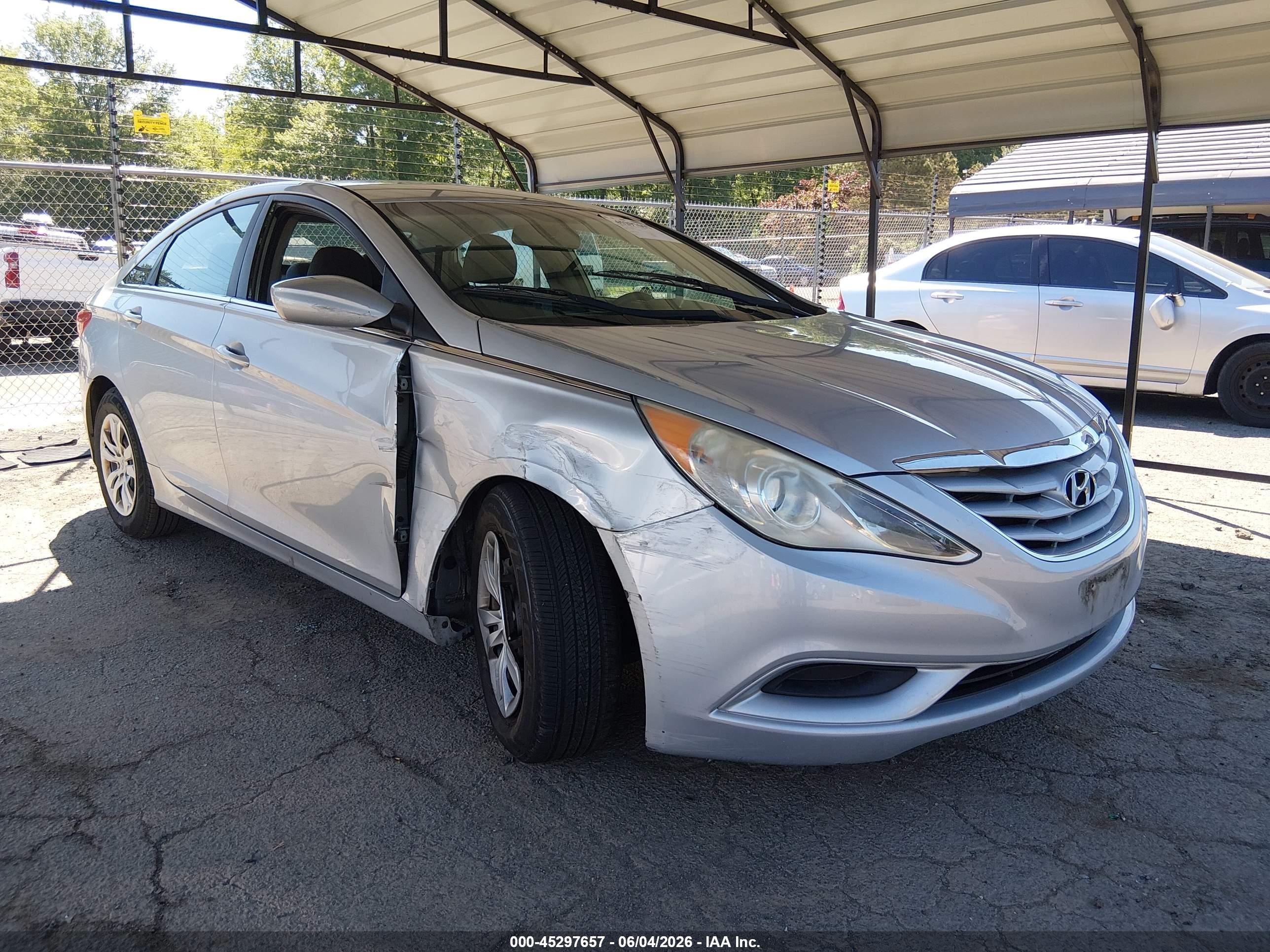 2013 Hyundai Sonata Gls Silver vin: 5NPEB4AC5DH536922