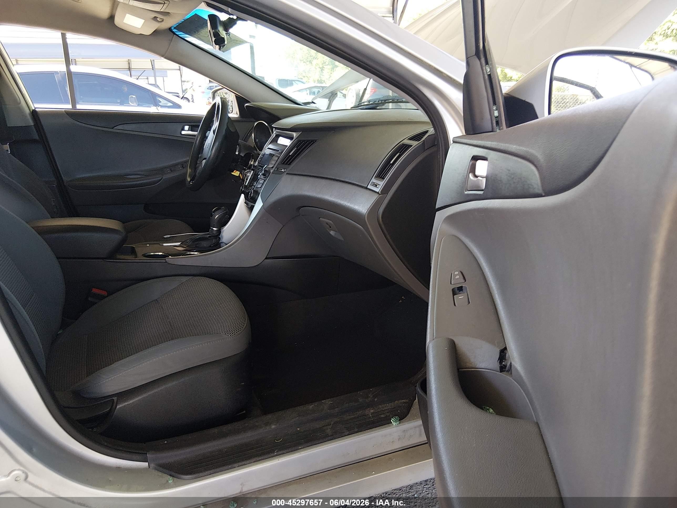 2013 Hyundai Sonata Gls Silver vin: 5NPEB4AC5DH536922
