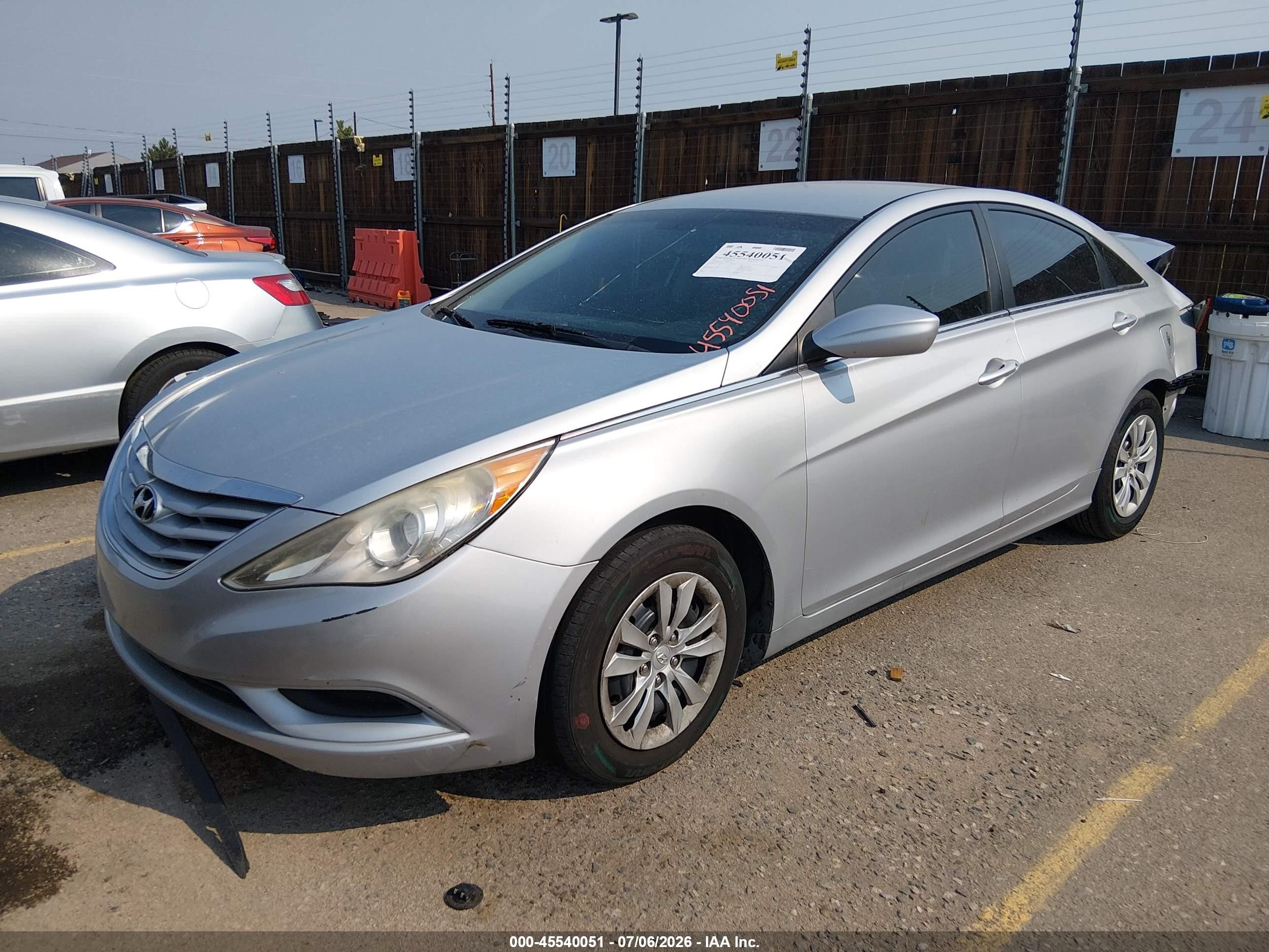 2013 Hyundai Sonata Gls Silver vin: 5NPEB4AC5DH537150