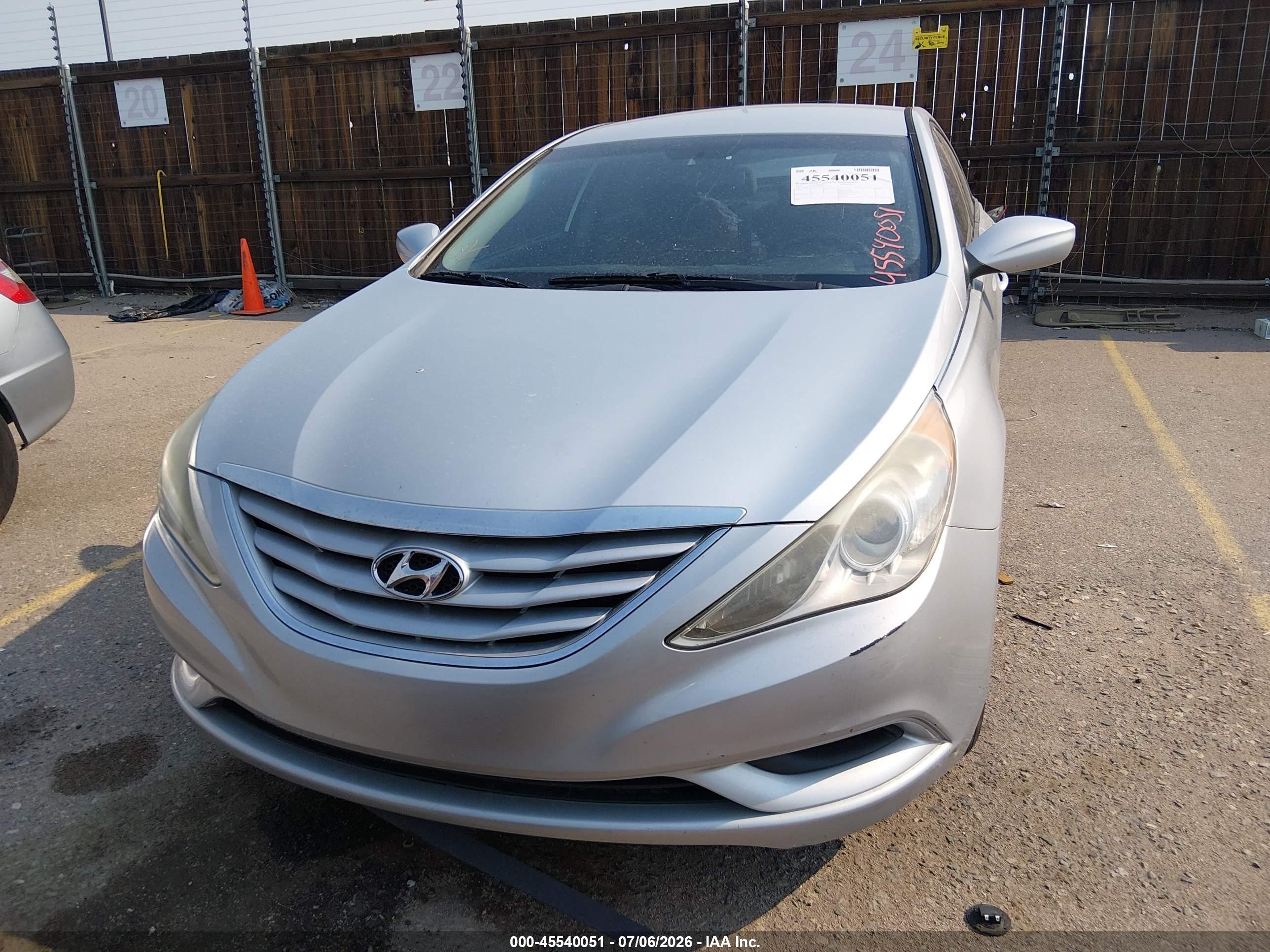 2013 Hyundai Sonata Gls Silver vin: 5NPEB4AC5DH537150