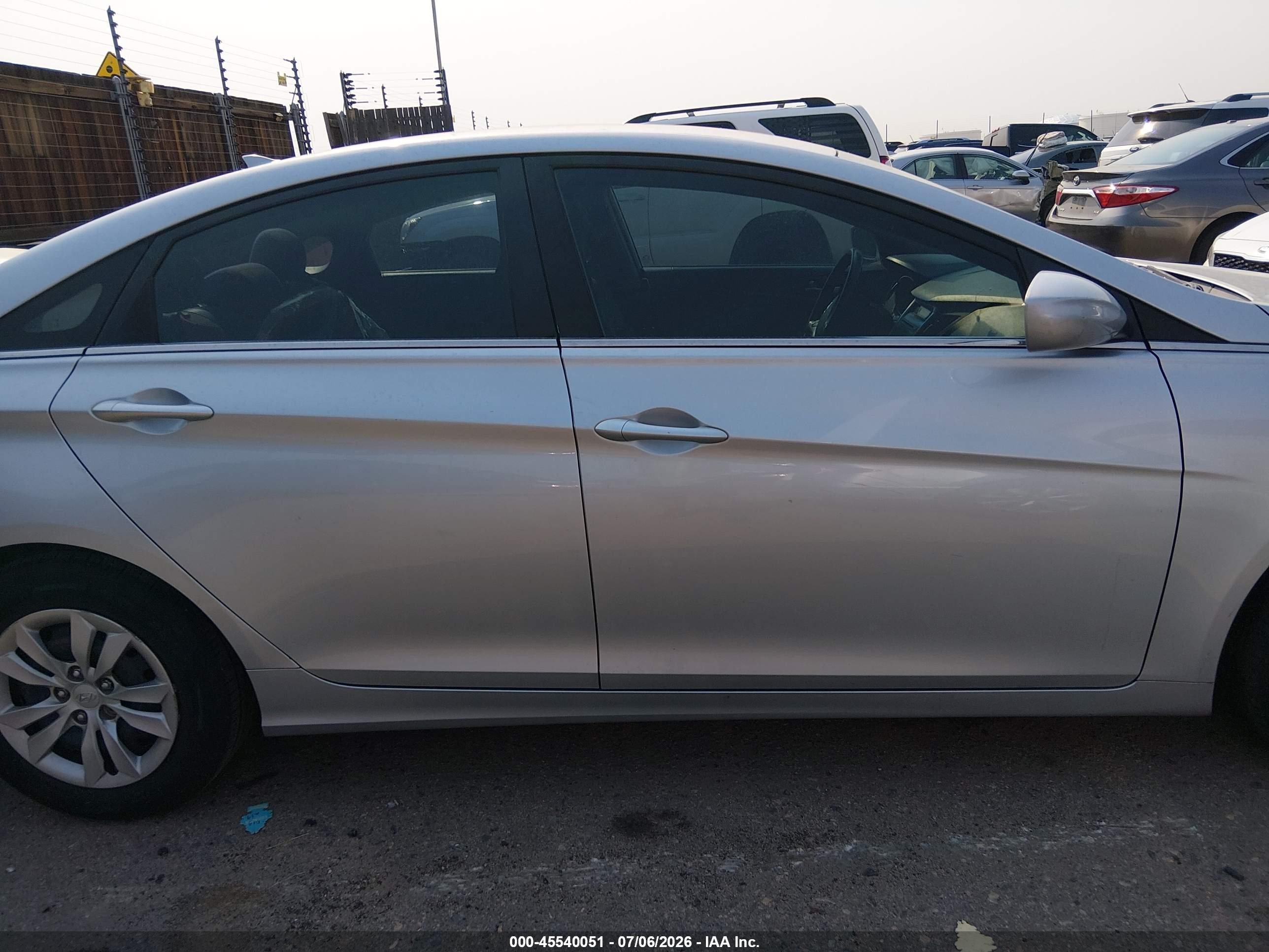 2013 Hyundai Sonata Gls Silver vin: 5NPEB4AC5DH537150