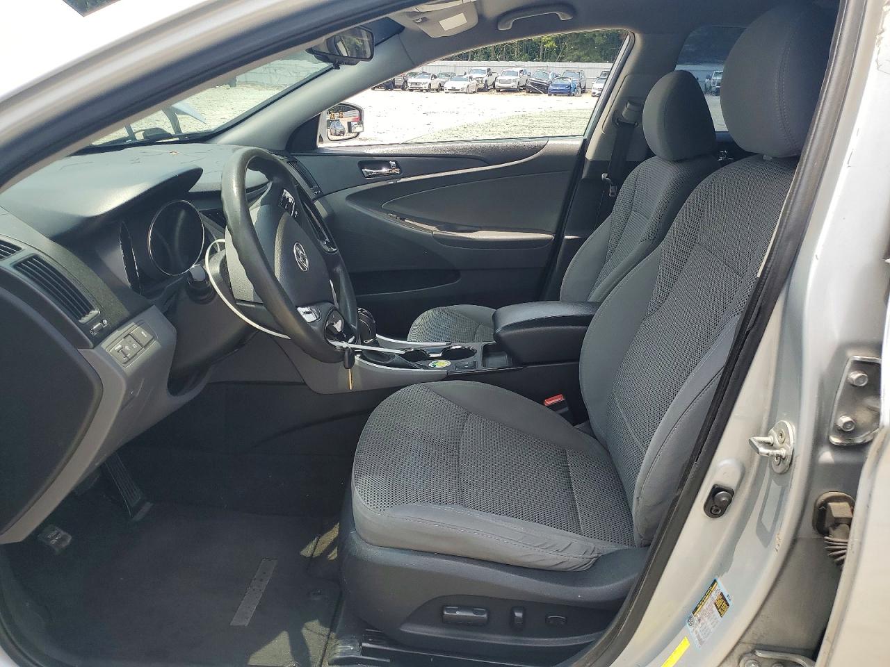 2013 Hyundai Sonata Gls Серебряный vin: 5NPEB4AC5DH538556
