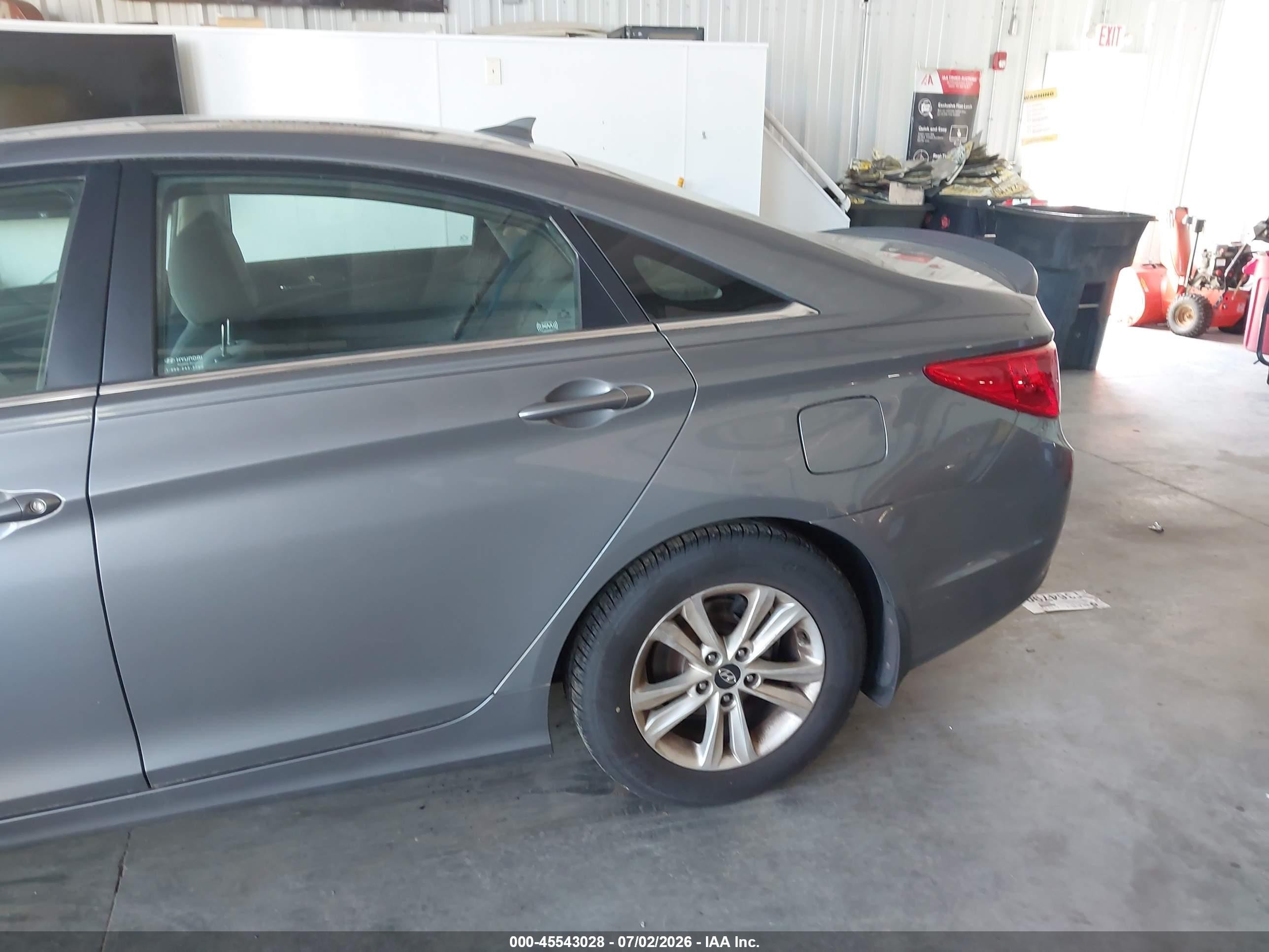 2013 Hyundai Sonata Gls Серый vin: 5NPEB4AC5DH561884