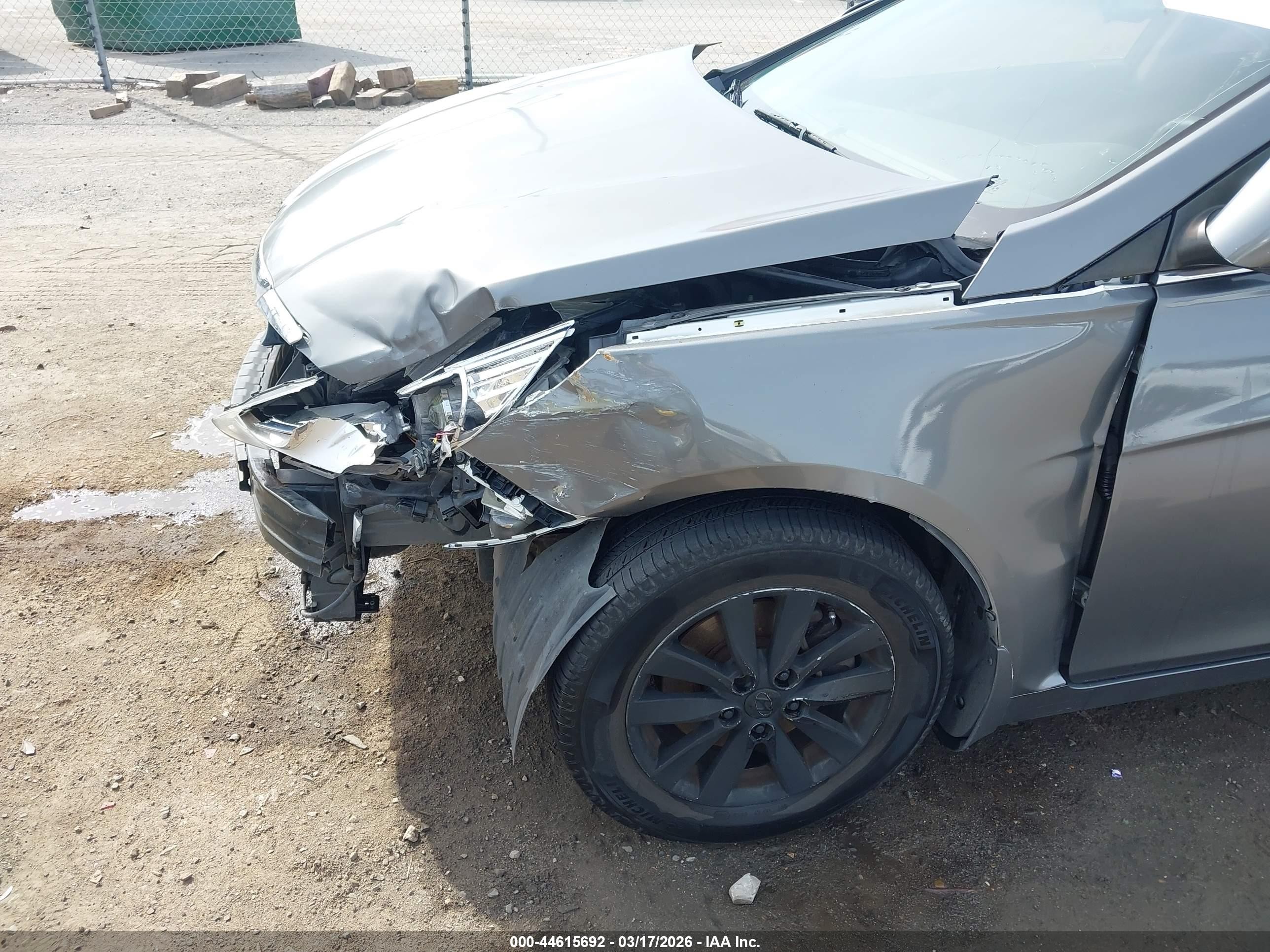 2013 Hyundai Sonata Gls Серый vin: 5NPEB4AC5DH570049