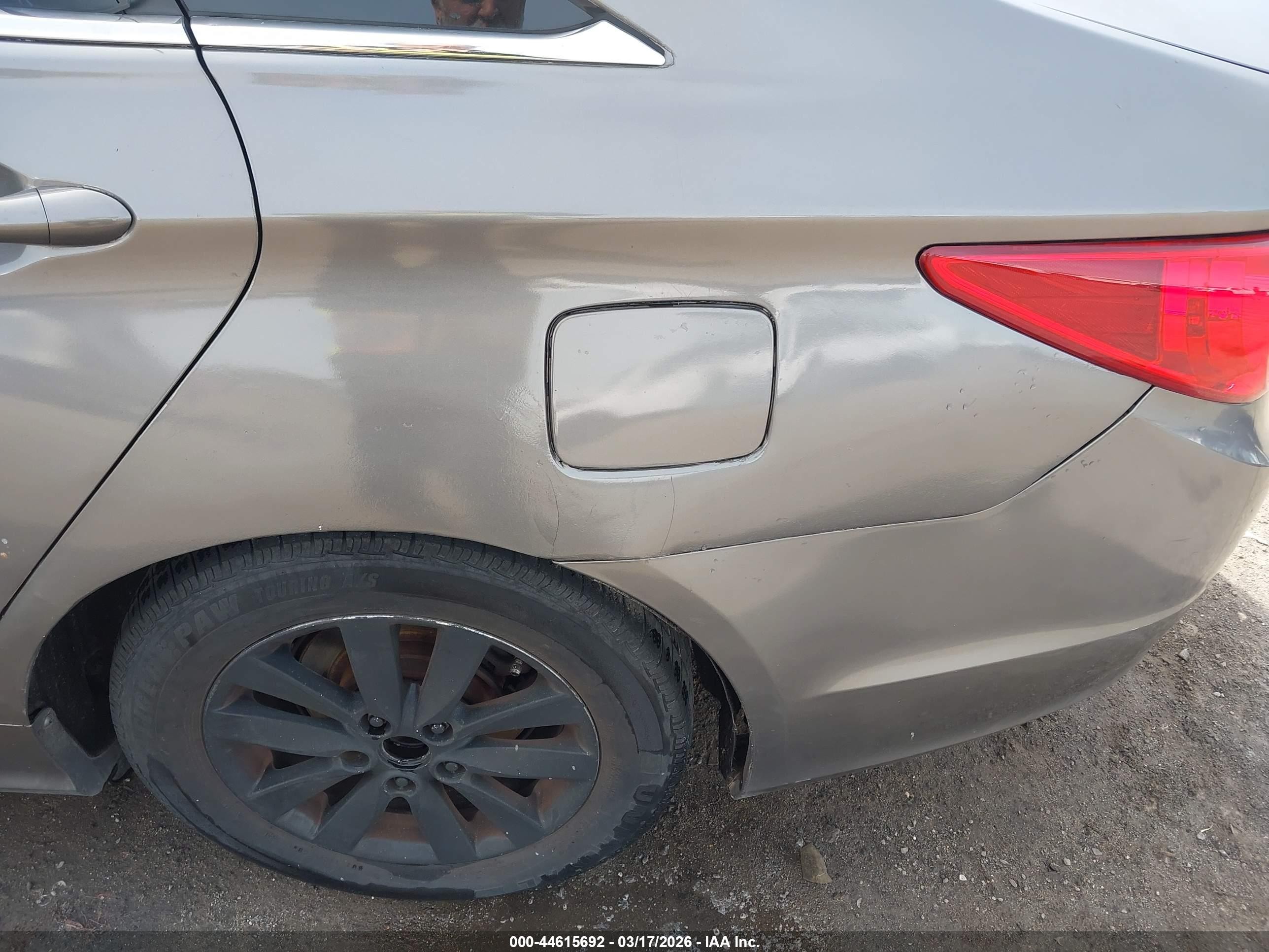 2013 Hyundai Sonata Gls Серый vin: 5NPEB4AC5DH570049