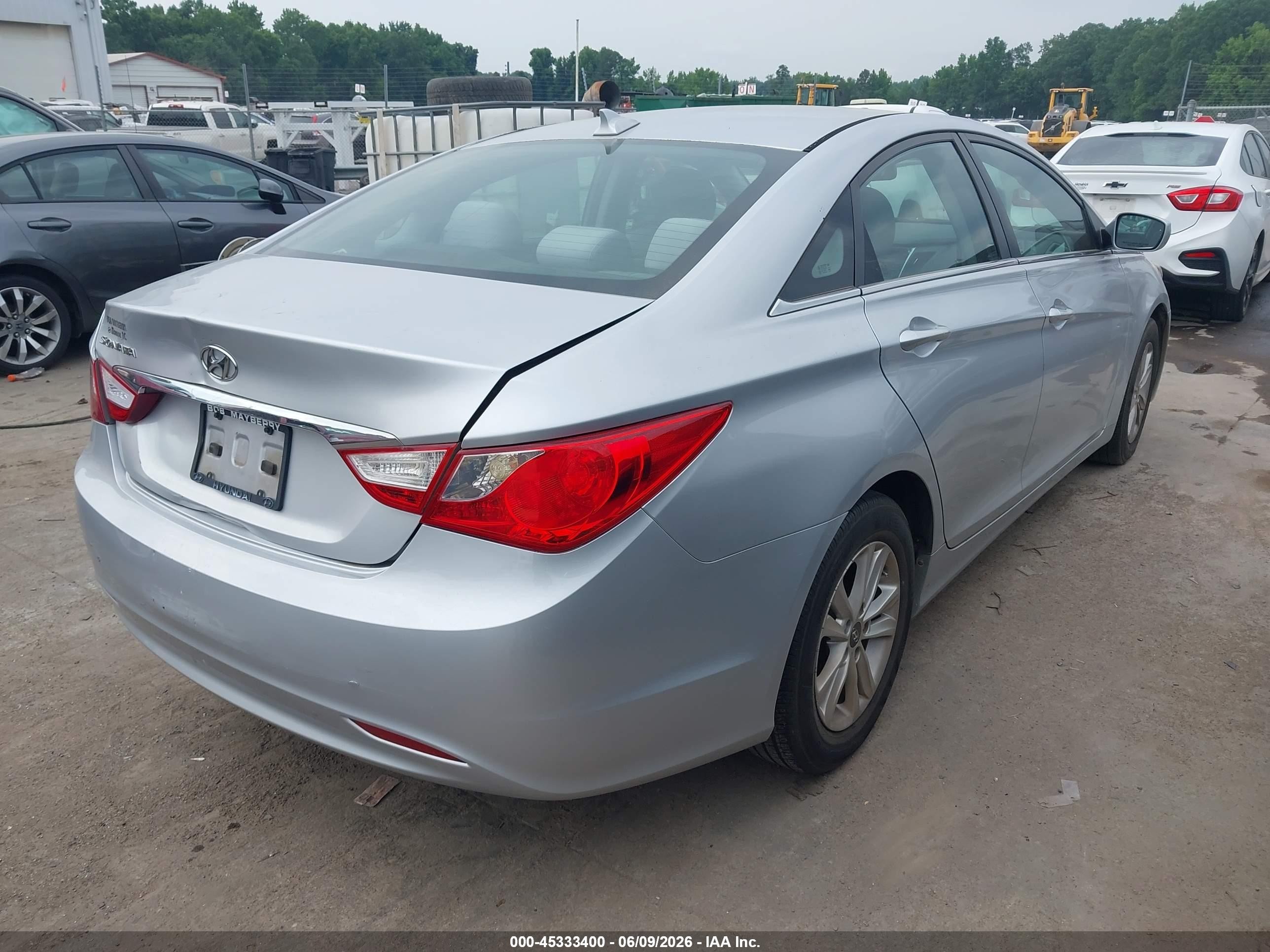 2013 Hyundai Sonata Gls Silver vin: 5NPEB4AC5DH608508