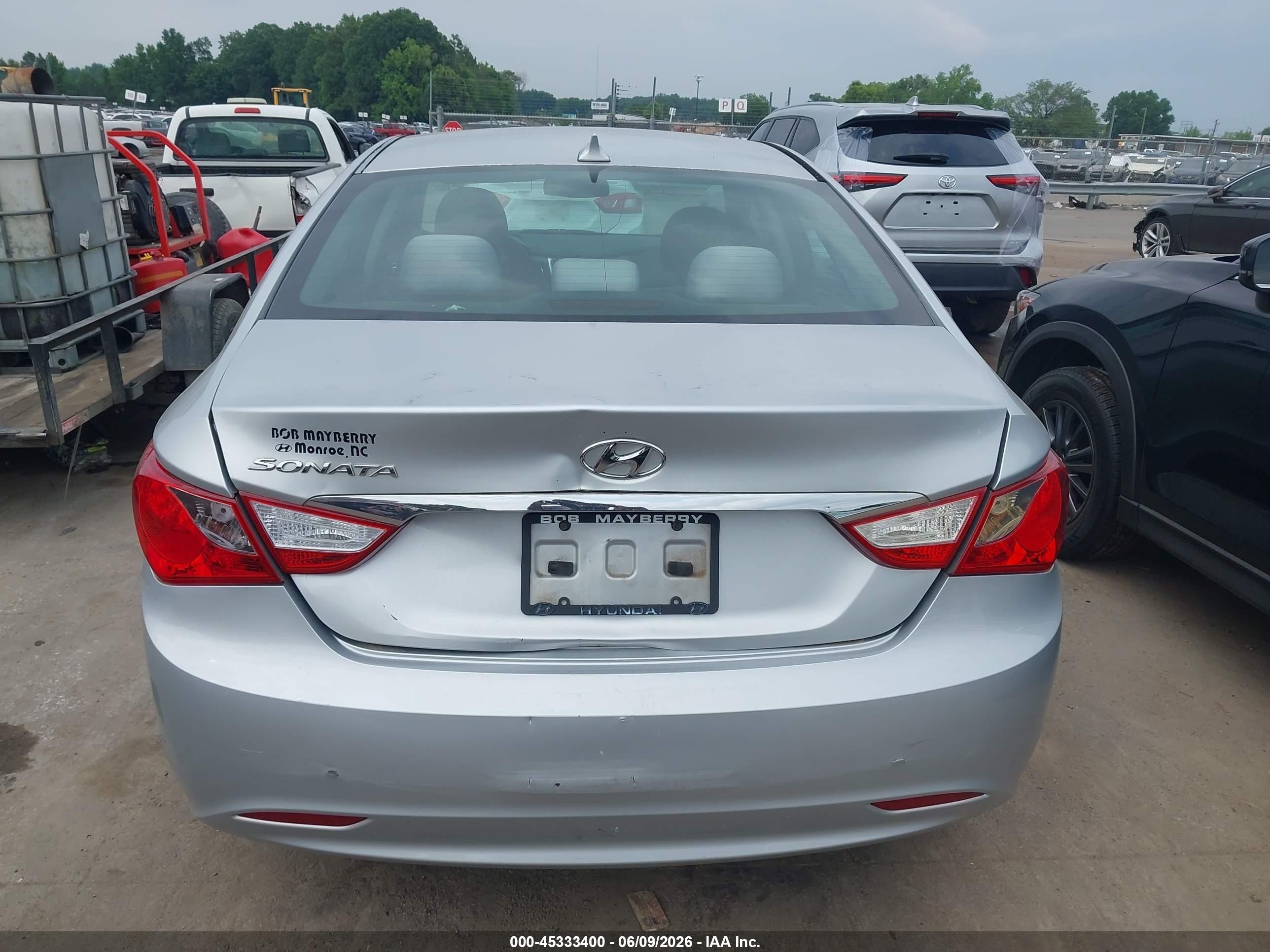2013 Hyundai Sonata Gls Silver vin: 5NPEB4AC5DH608508