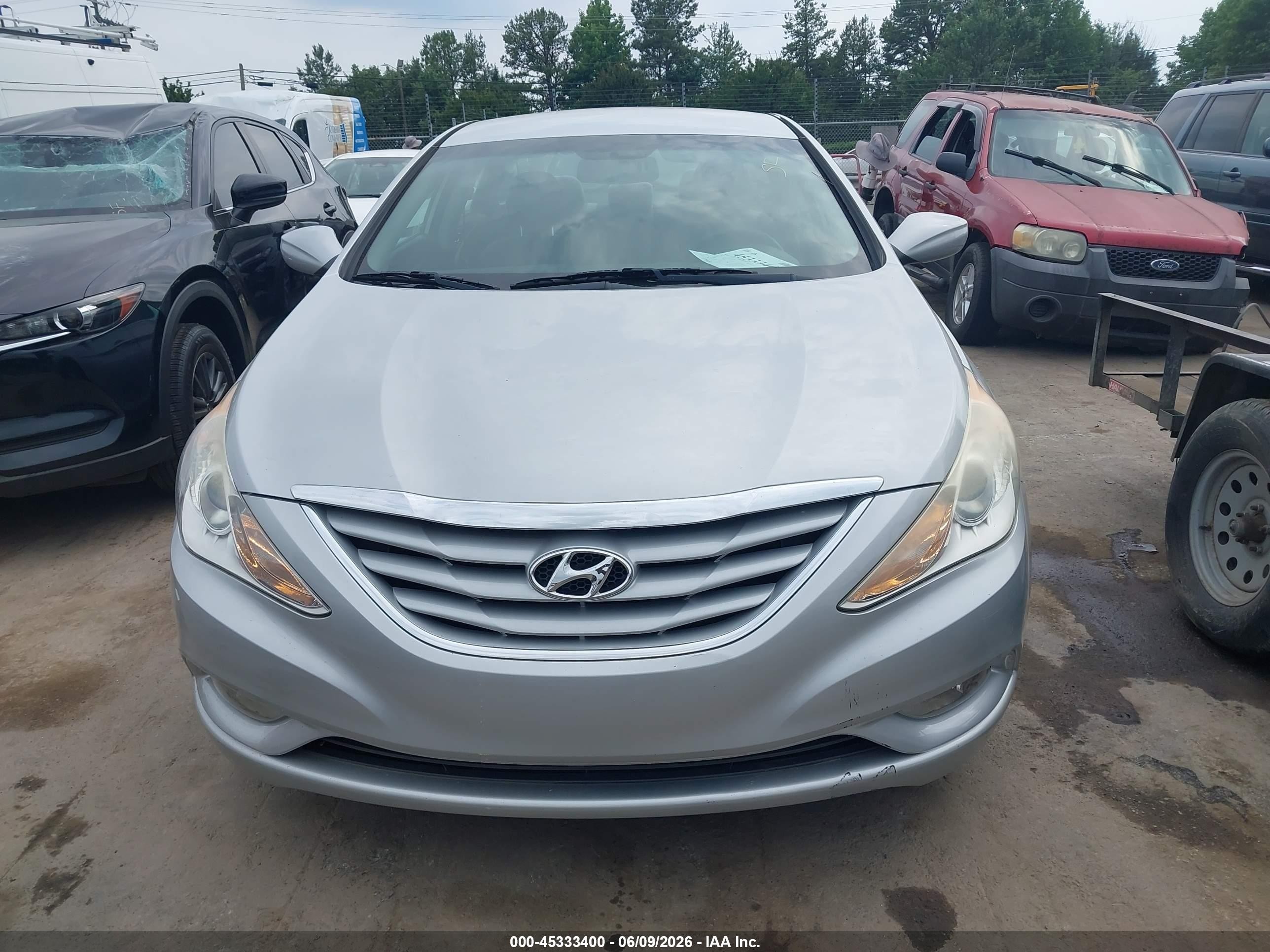 2013 Hyundai Sonata Gls Silver vin: 5NPEB4AC5DH608508