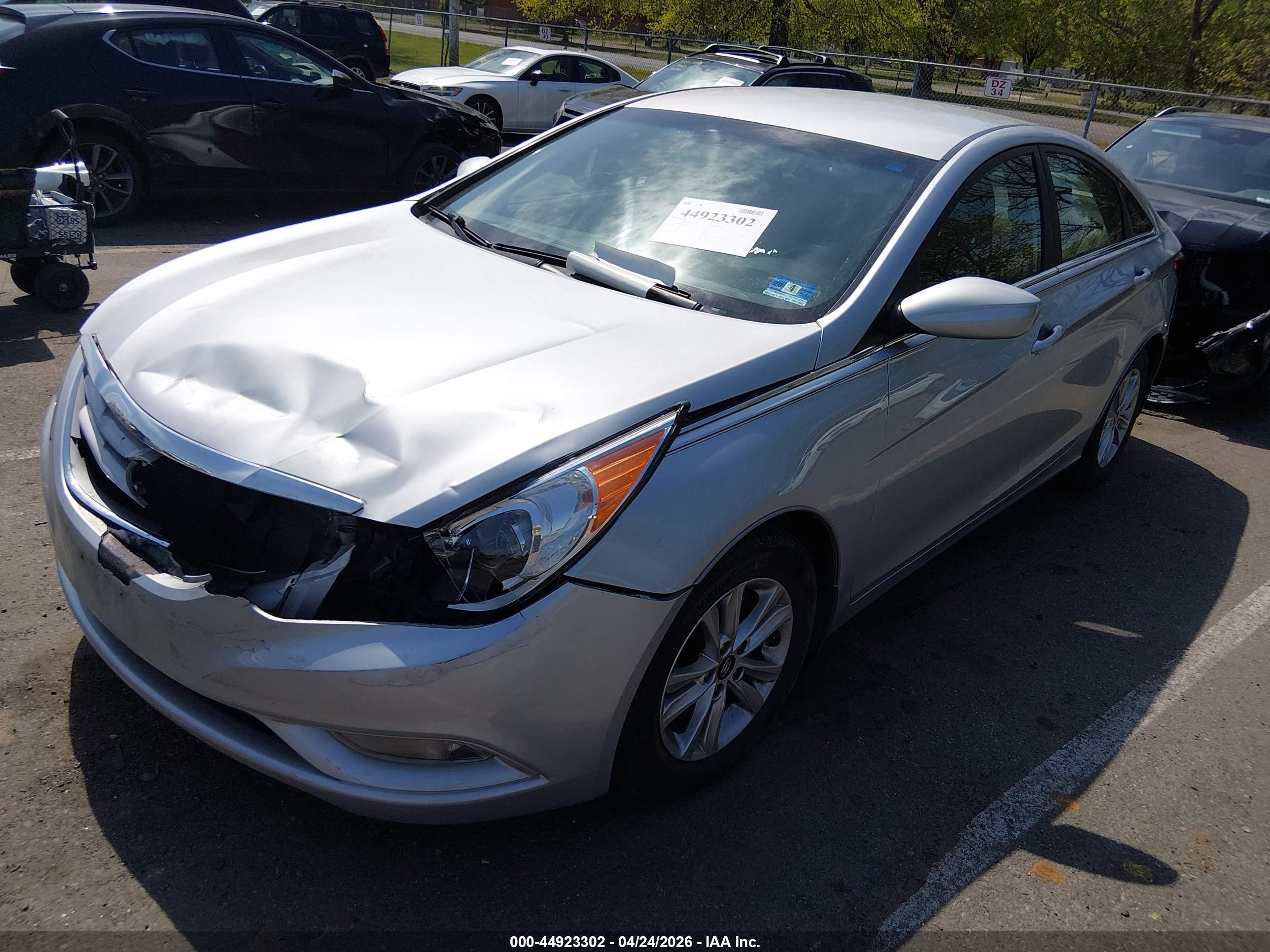 2013 Hyundai Sonata Gls Silver vin: 5NPEB4AC5DH611666