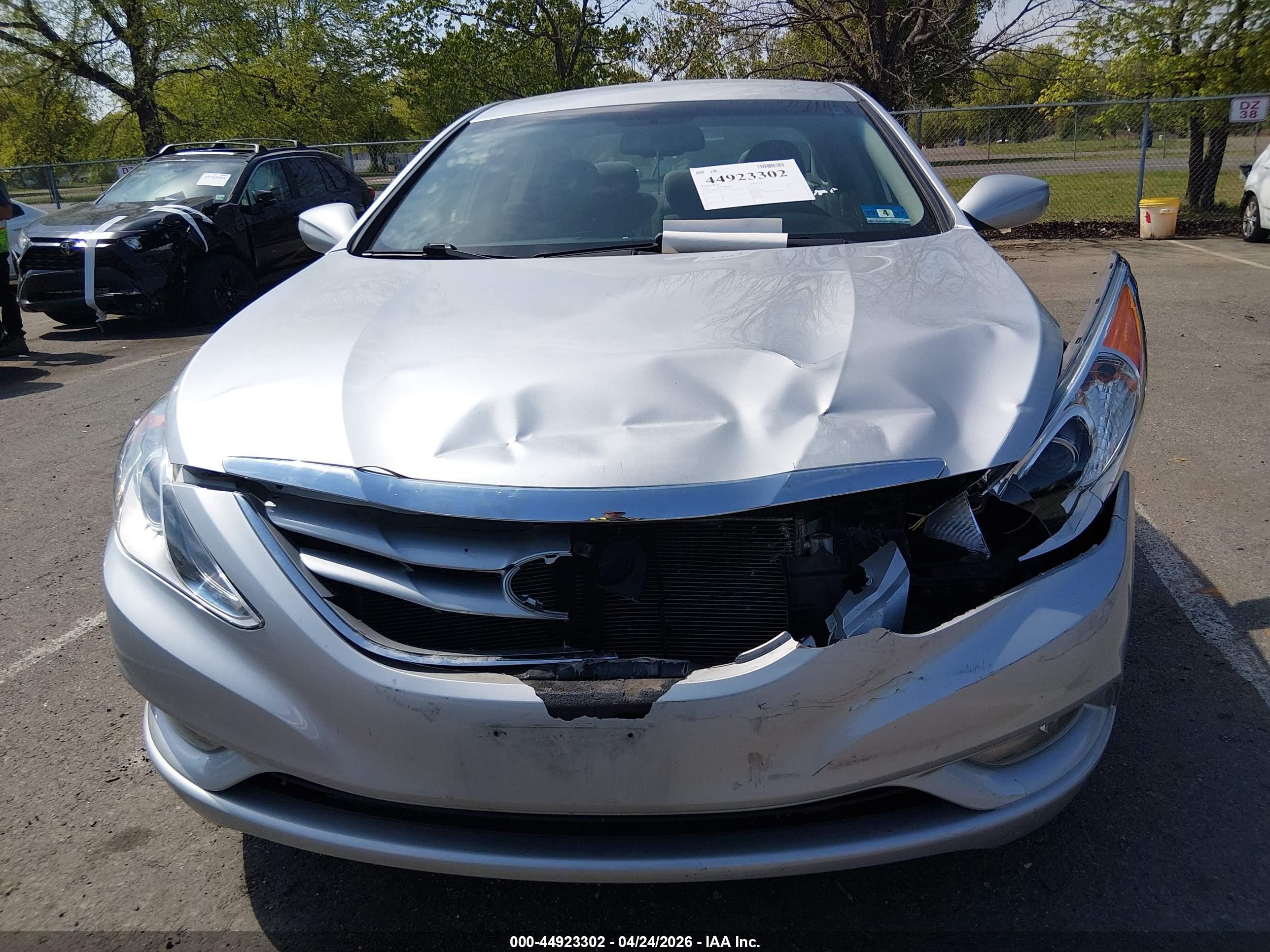 2013 Hyundai Sonata Gls Silver vin: 5NPEB4AC5DH611666
