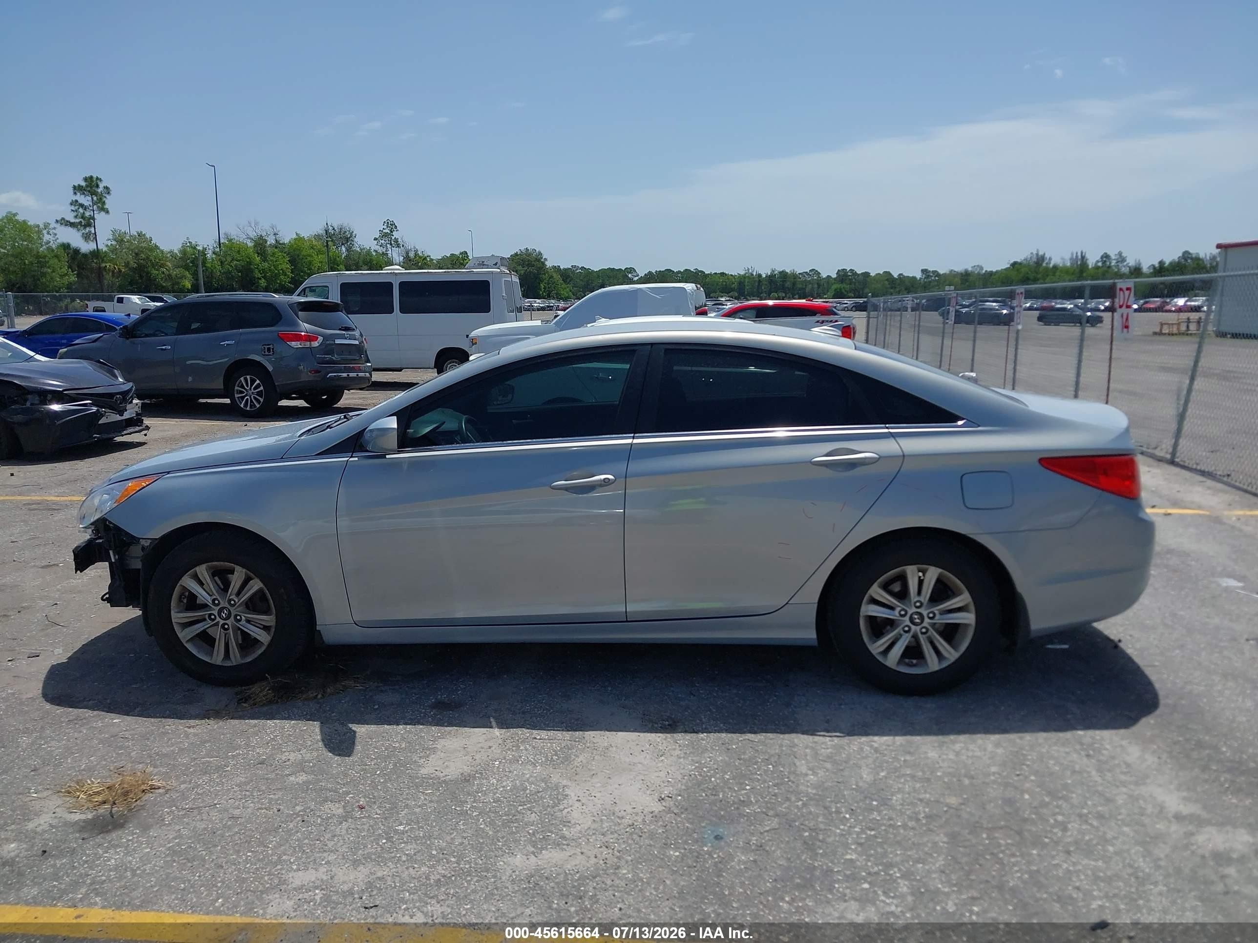 2013 Hyundai Sonata Gls Silver vin: 5NPEB4AC5DH616141