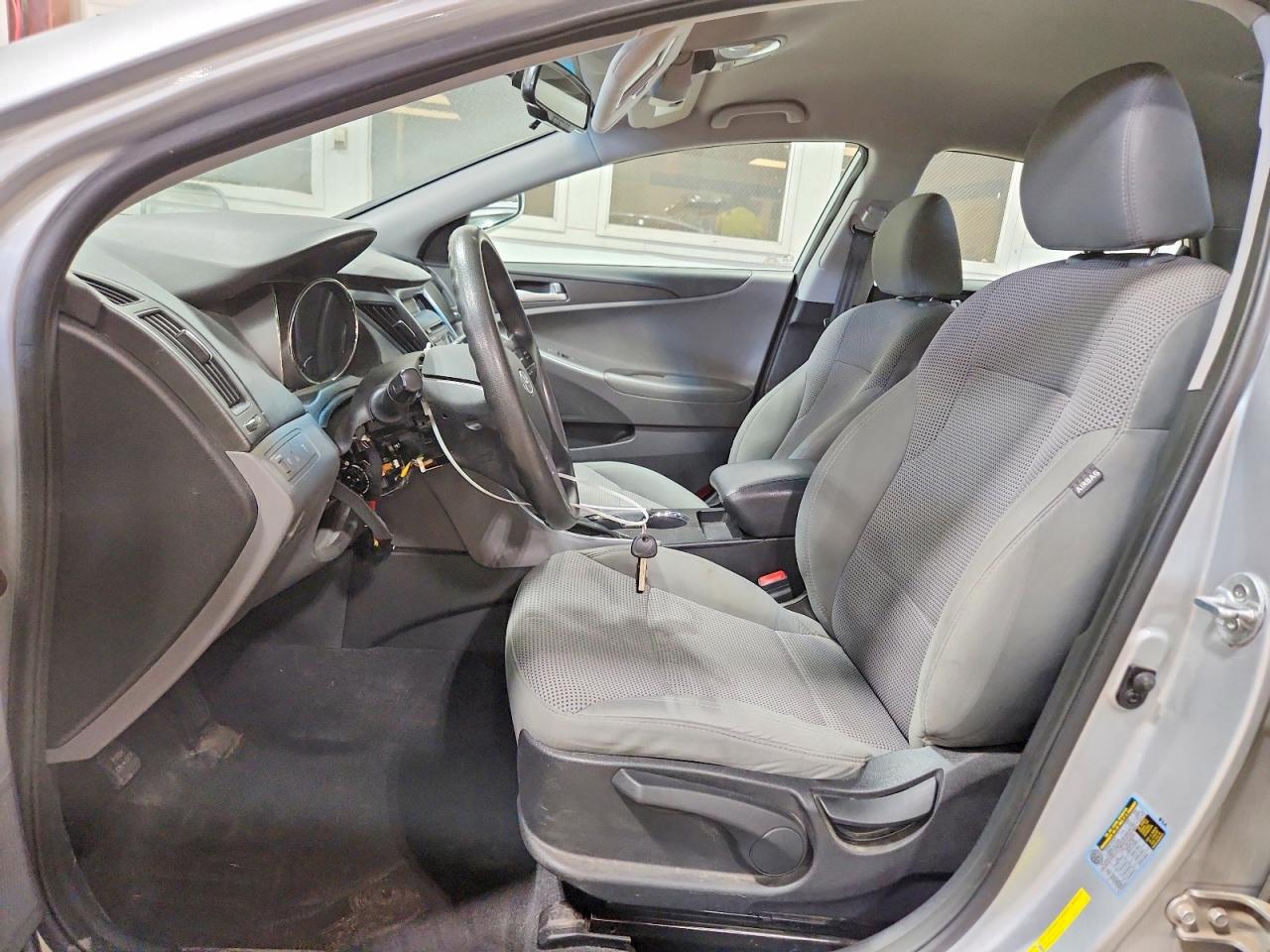 2013 Hyundai Sonata Gls Silver vin: 5NPEB4AC5DH687033