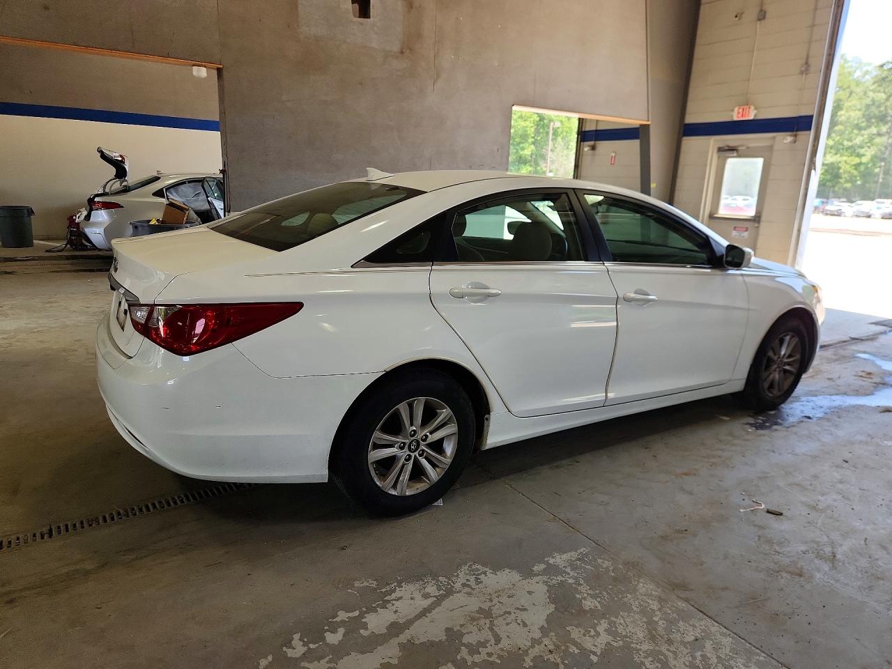 2013 Hyundai Sonata Gls White vin: 5NPEB4AC5DH725845