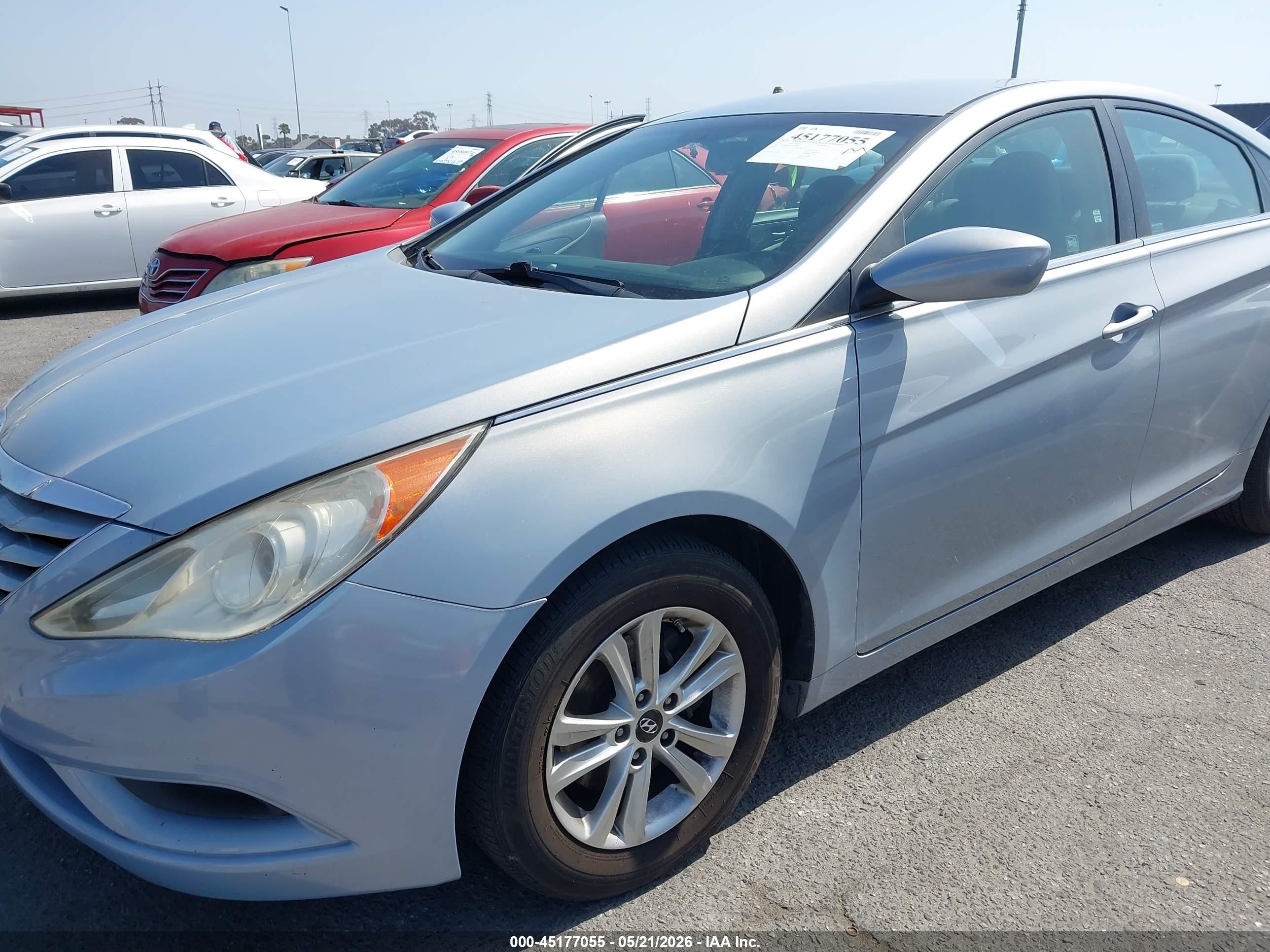 2013 Hyundai Sonata Gls Silver vin: 5NPEB4AC5DH744881