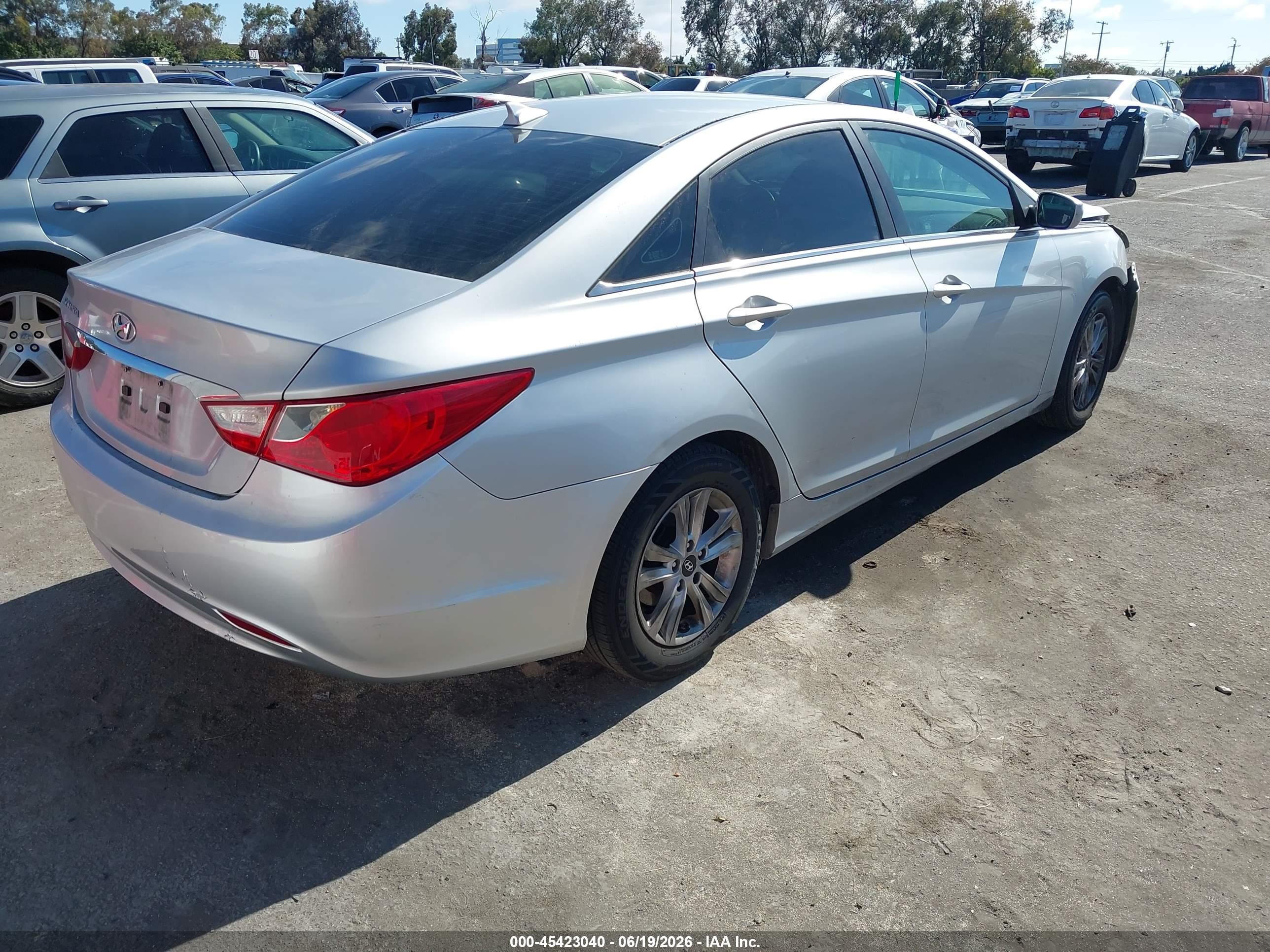 2013 Hyundai Sonata Gls Silver vin: 5NPEB4AC5DH761177
