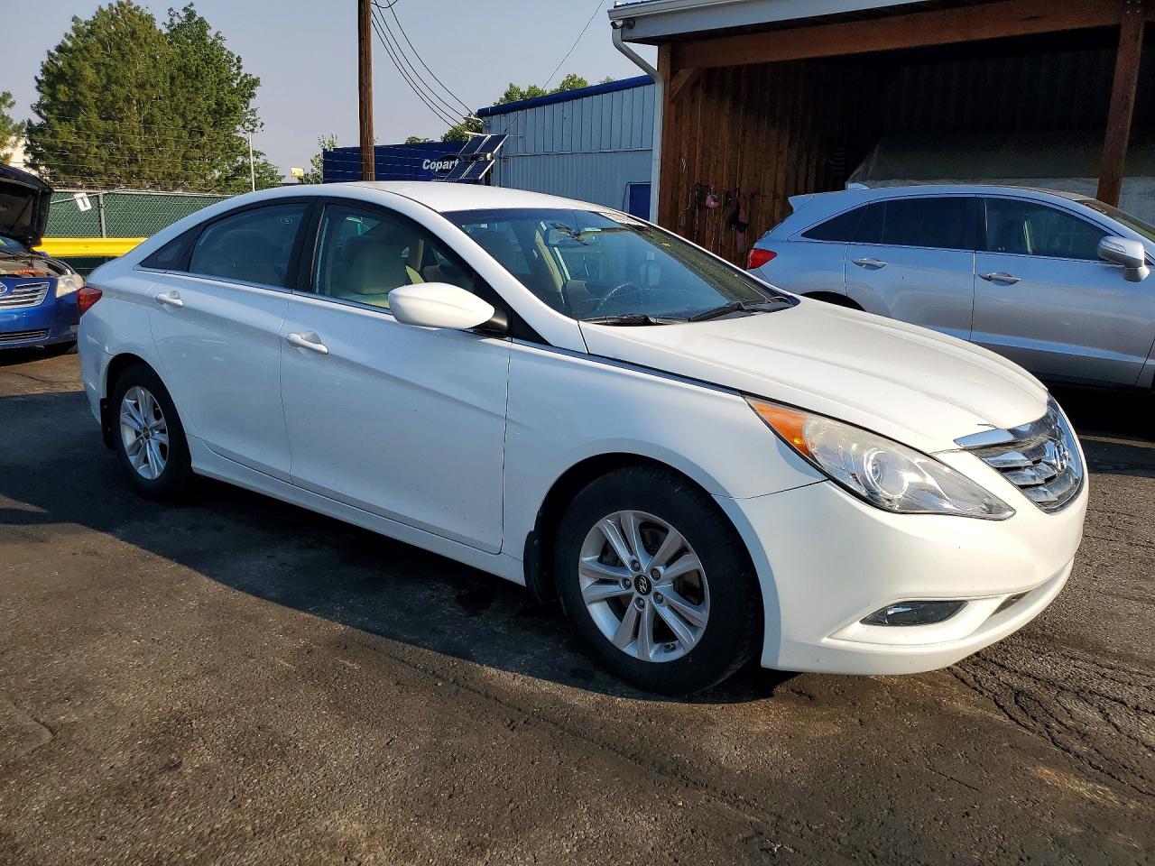 2013 Hyundai Sonata Gls Белый vin: 5NPEB4AC5DH765732