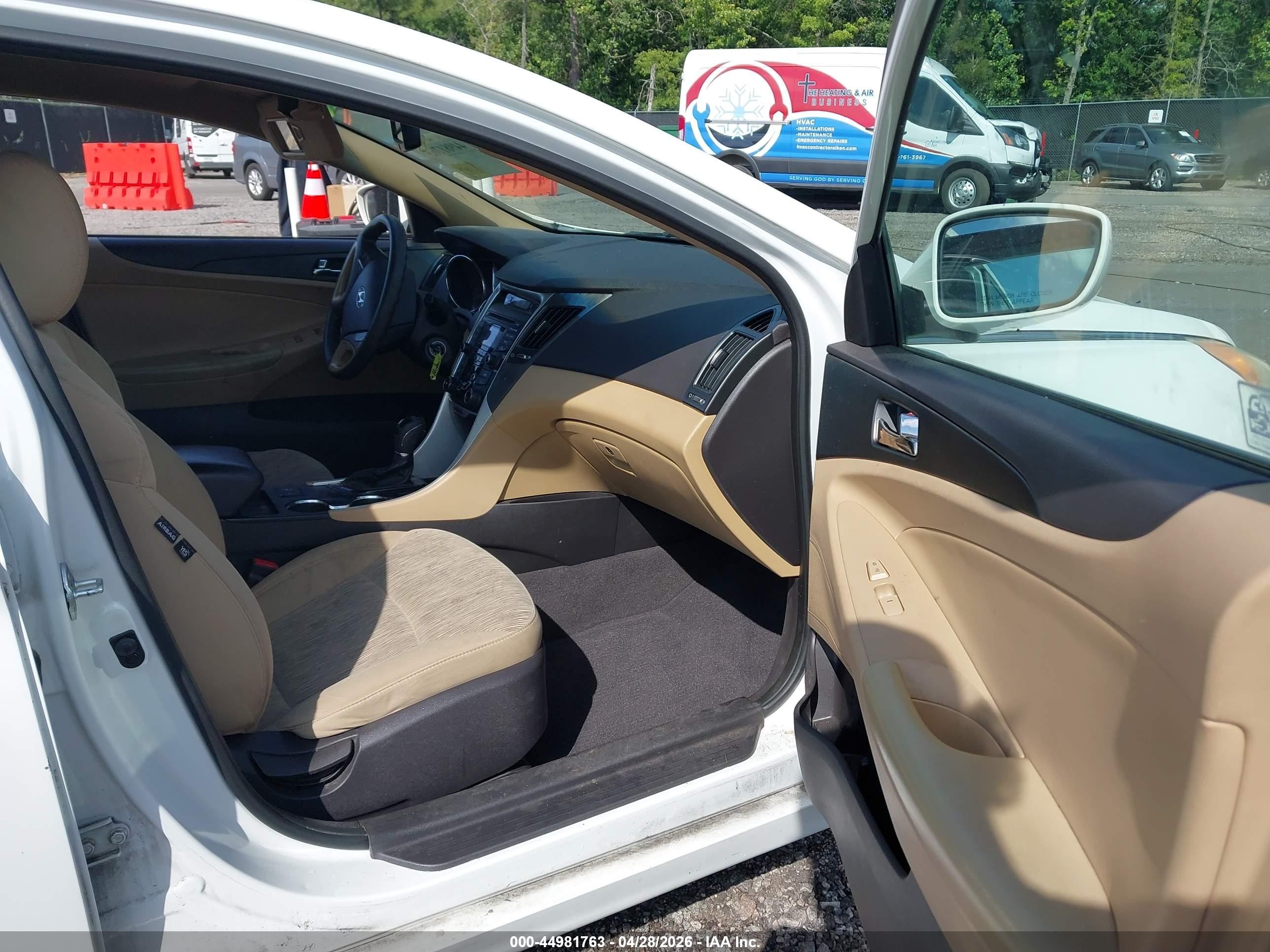 2013 Hyundai Sonata Gls White vin: 5NPEB4AC5DH786189