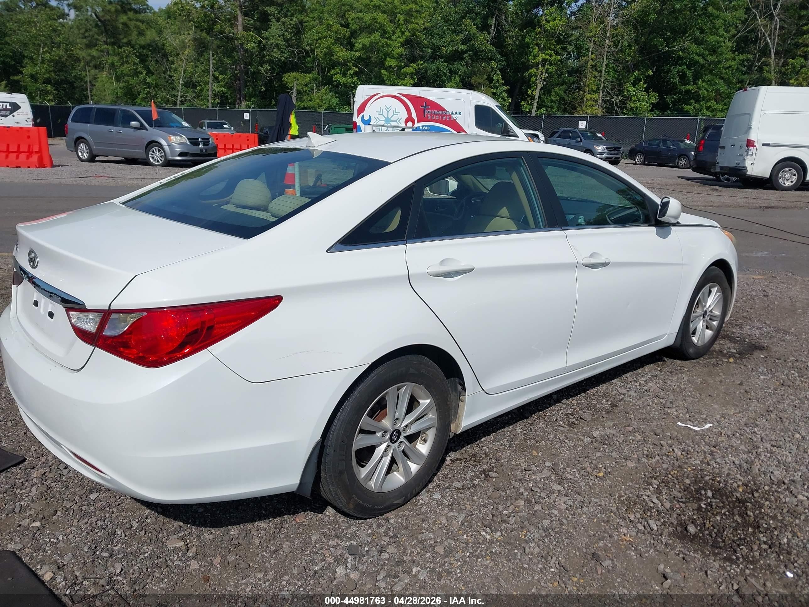 2013 Hyundai Sonata Gls White vin: 5NPEB4AC5DH786189