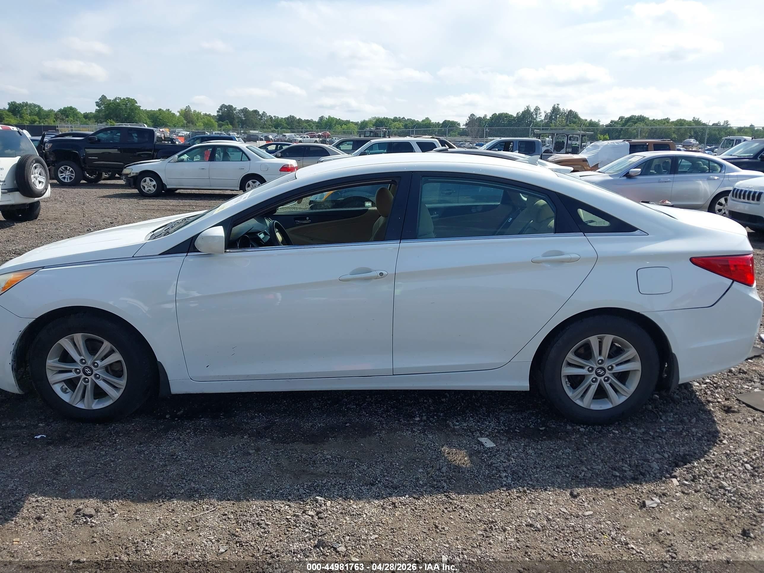 2013 Hyundai Sonata Gls White vin: 5NPEB4AC5DH786189